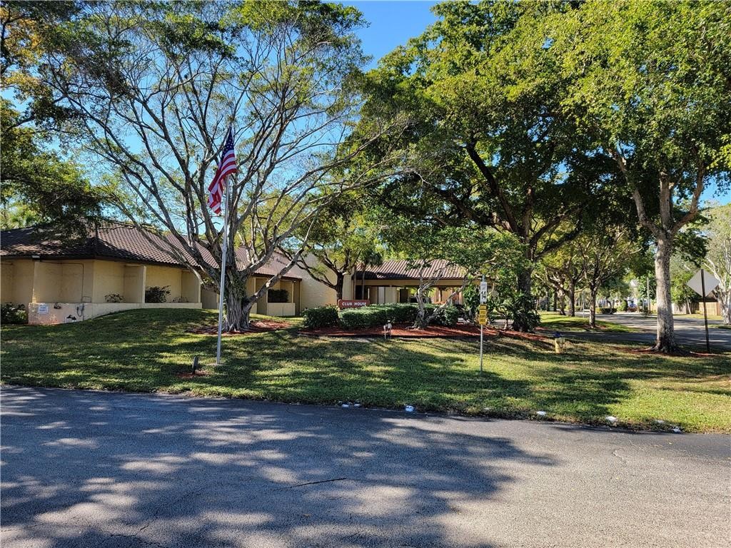 Oakbrook Village - Residential