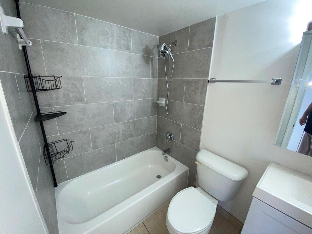 BOCA TOWNE CENTRE CONDO - Residential Lease