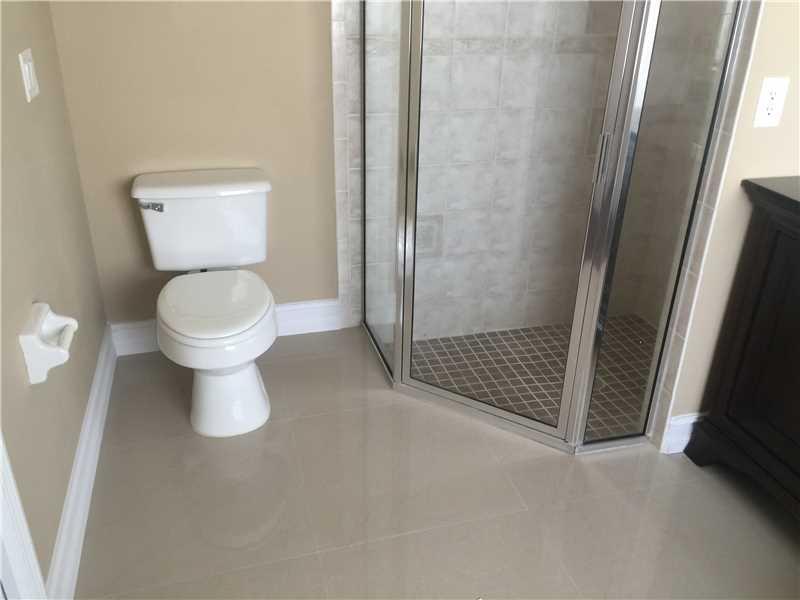 GATEWAY GARDENS - Residential