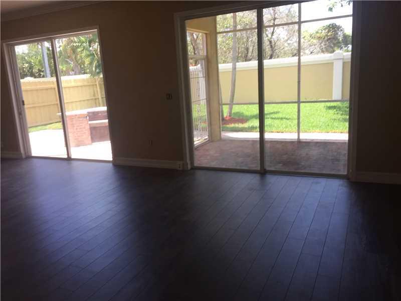 GATEWAY GARDENS - Residential