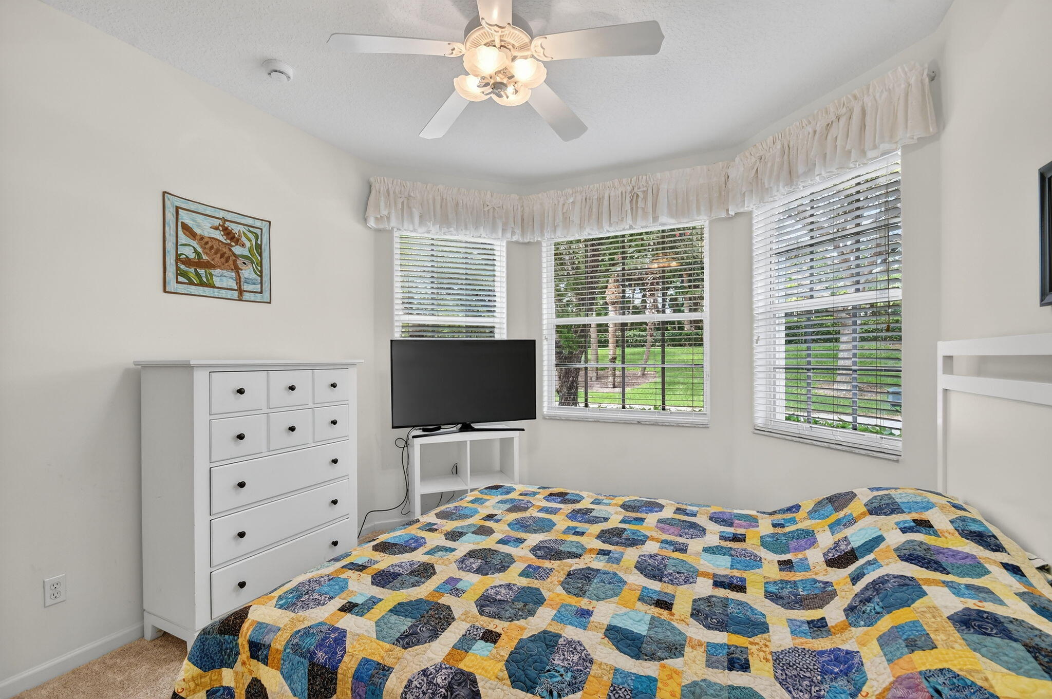 VALENCIA FALLS - Residential