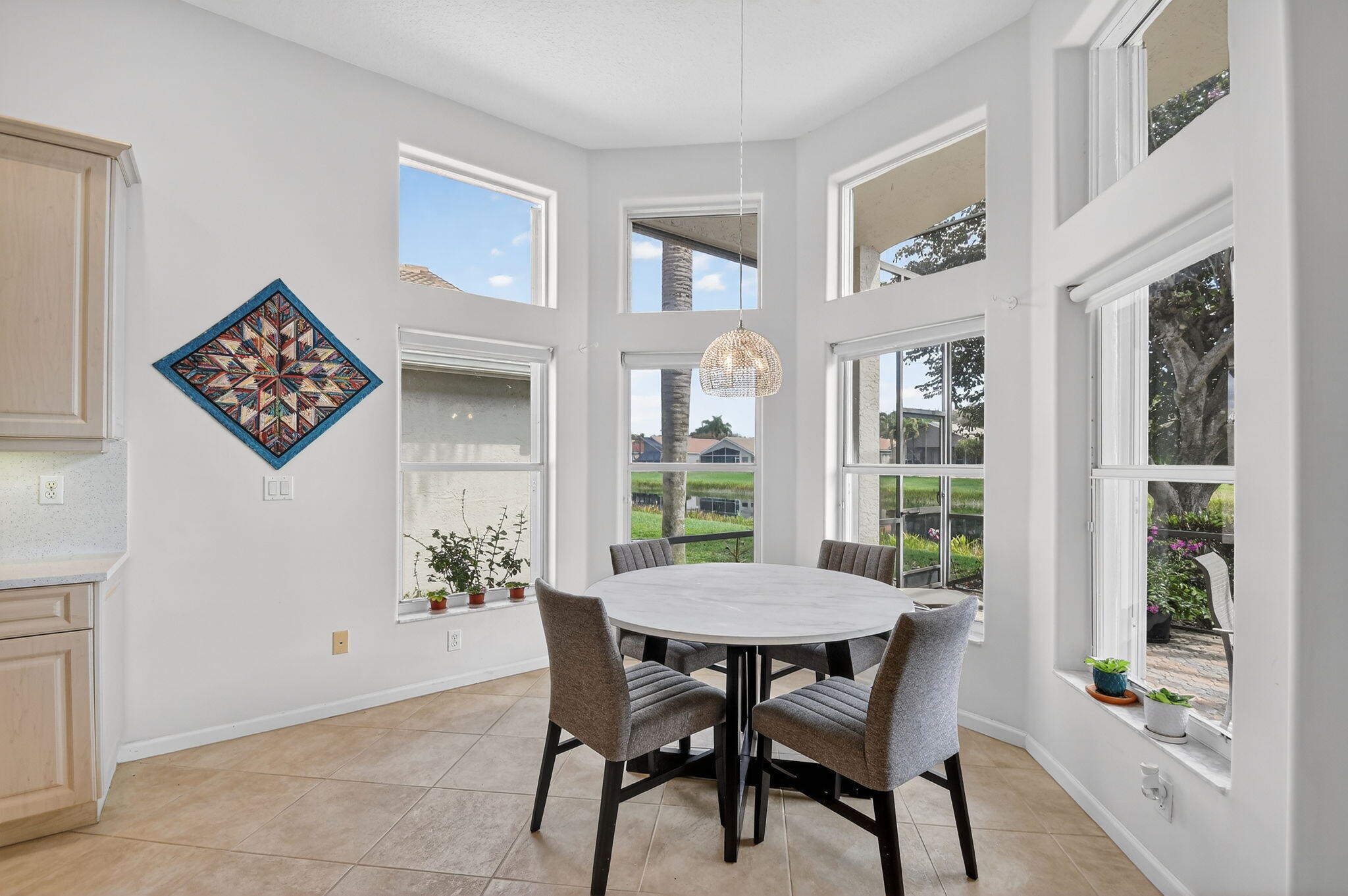 VALENCIA FALLS - Residential