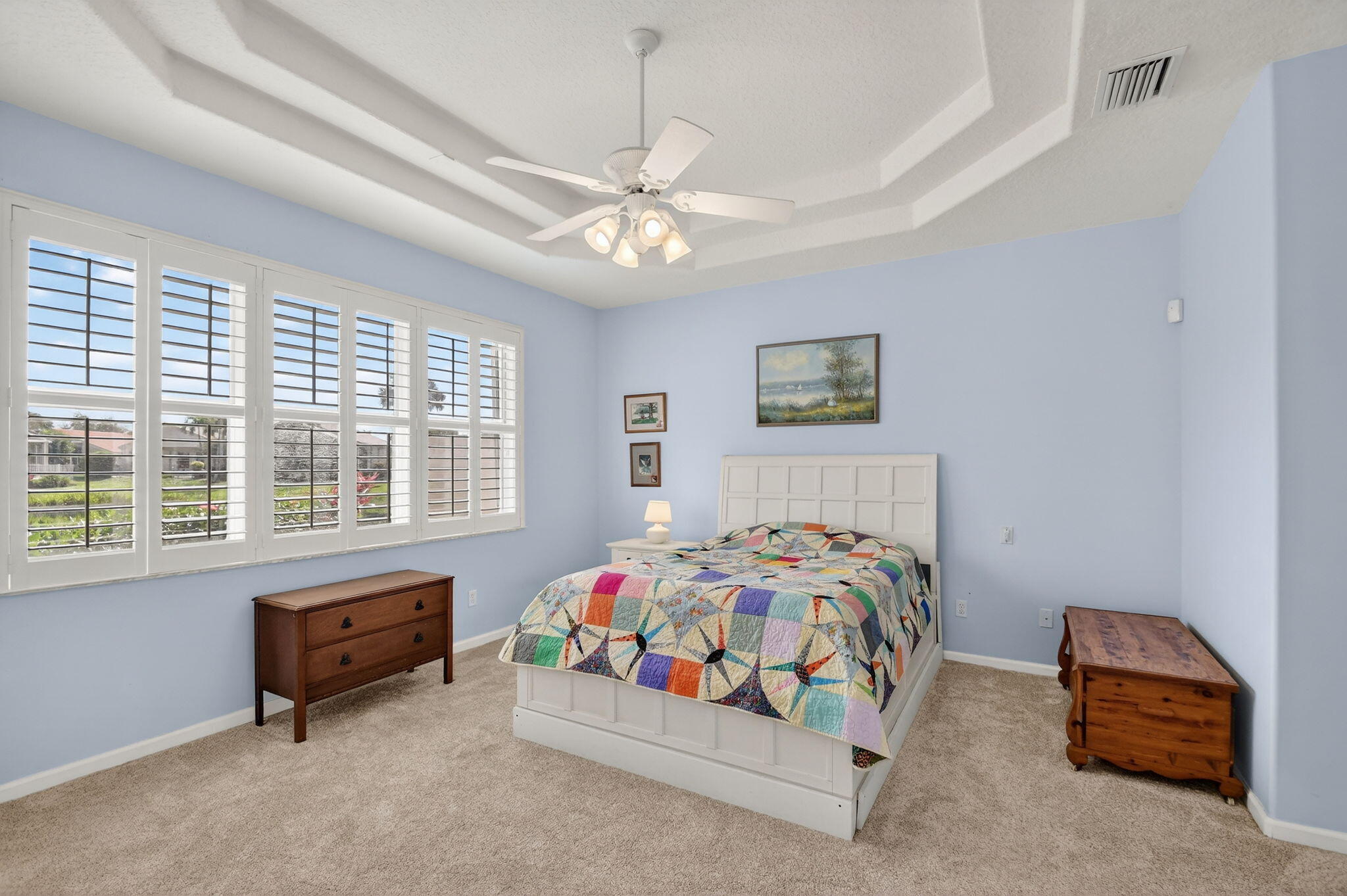 VALENCIA FALLS - Residential