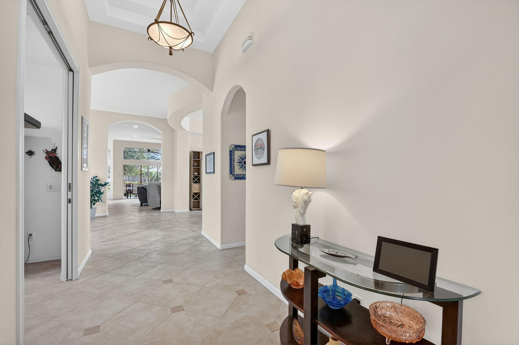 VALENCIA FALLS - Residential