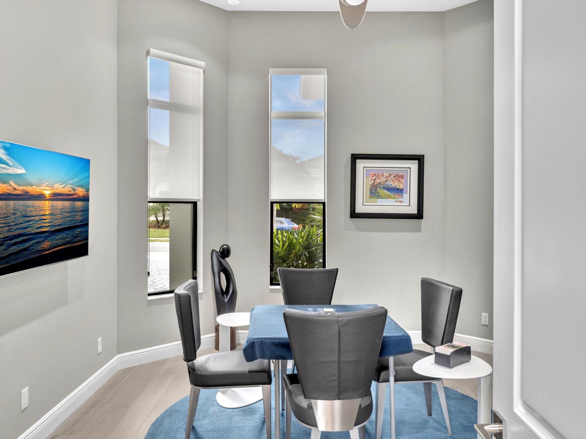 ROYAL PALM POLO - Residential