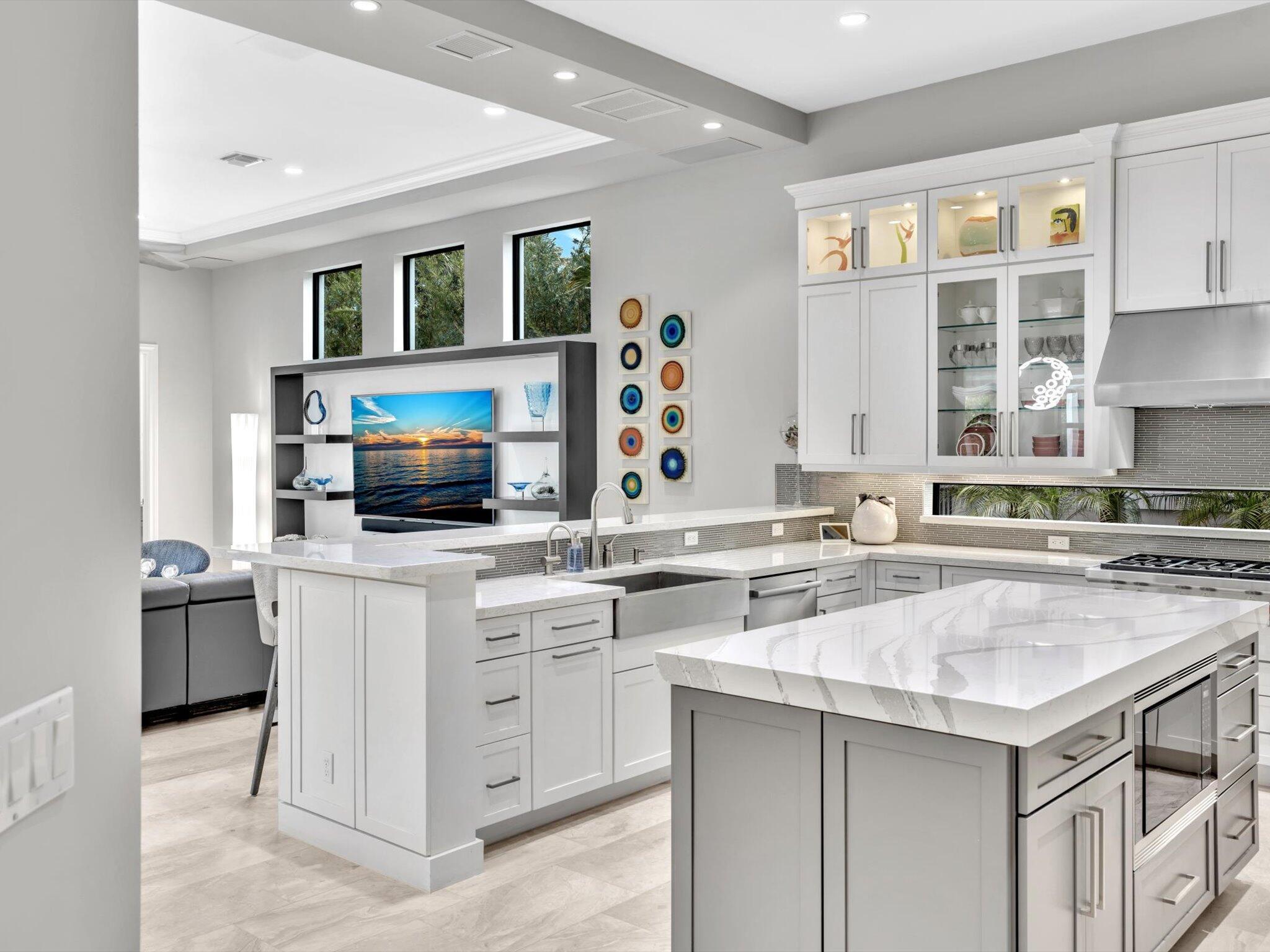 ROYAL PALM POLO - Residential