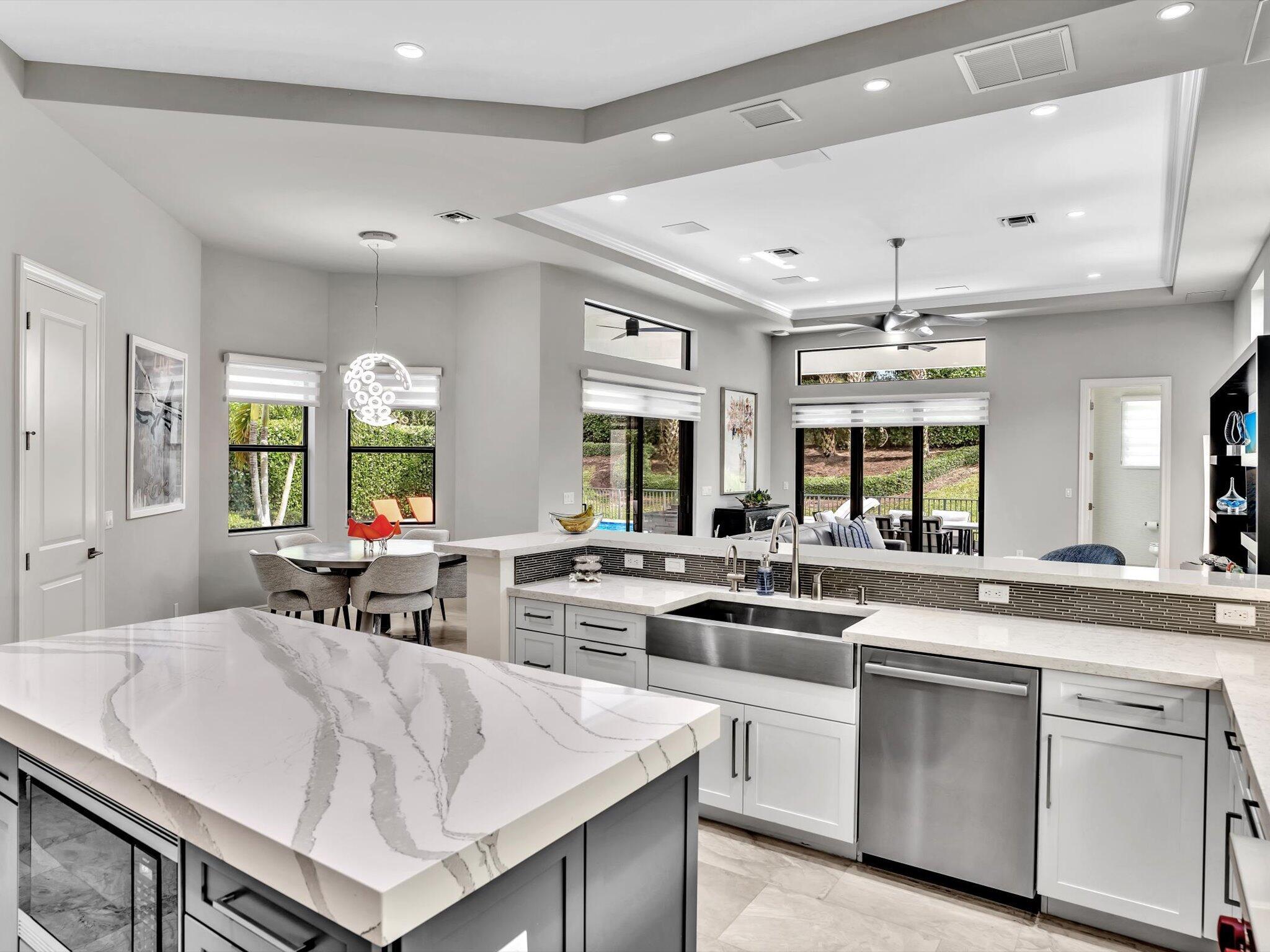 ROYAL PALM POLO - Residential