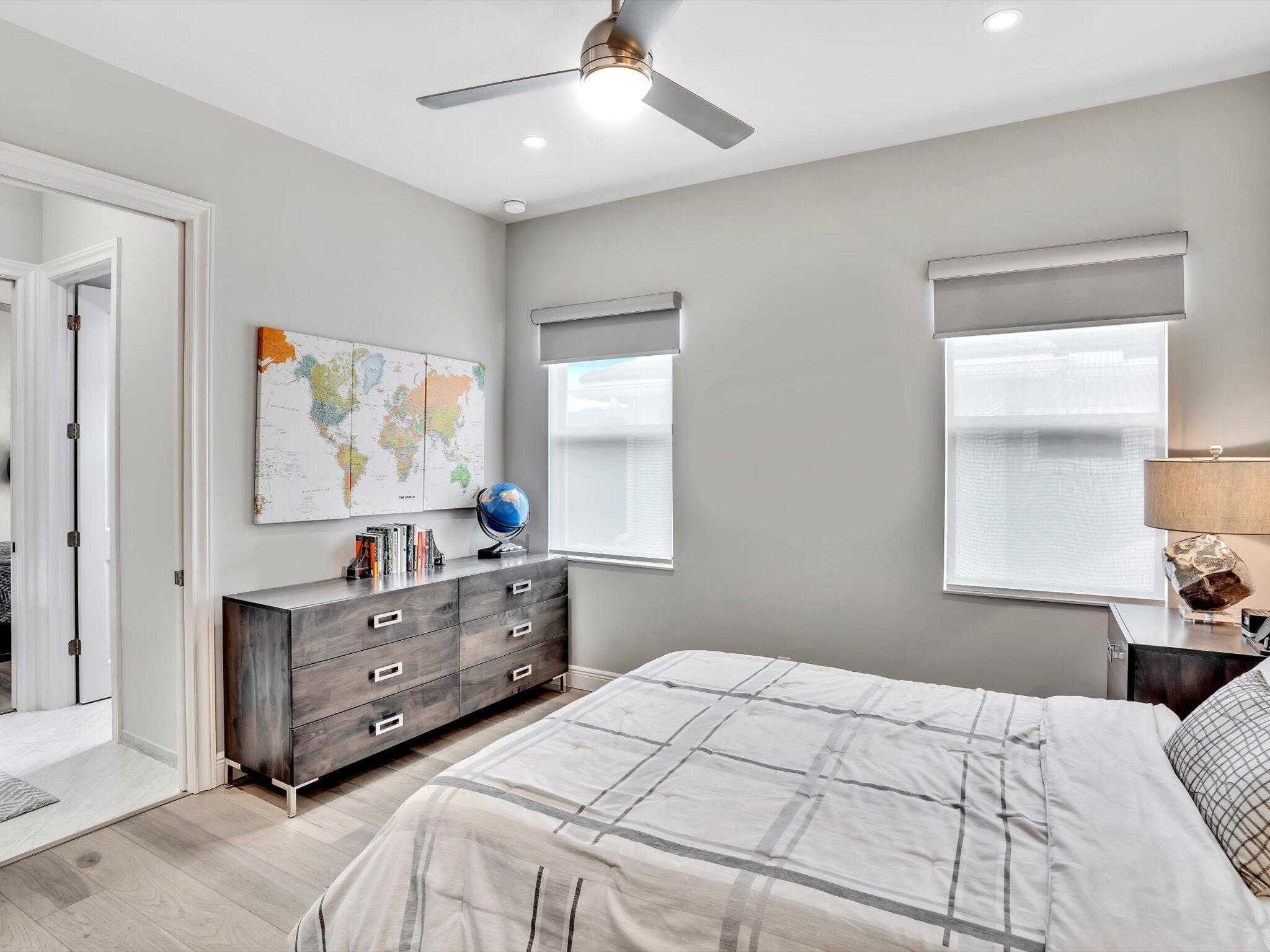 ROYAL PALM POLO - Residential