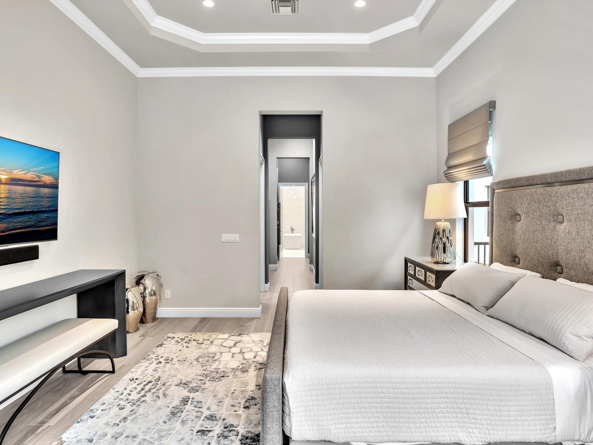 ROYAL PALM POLO - Residential