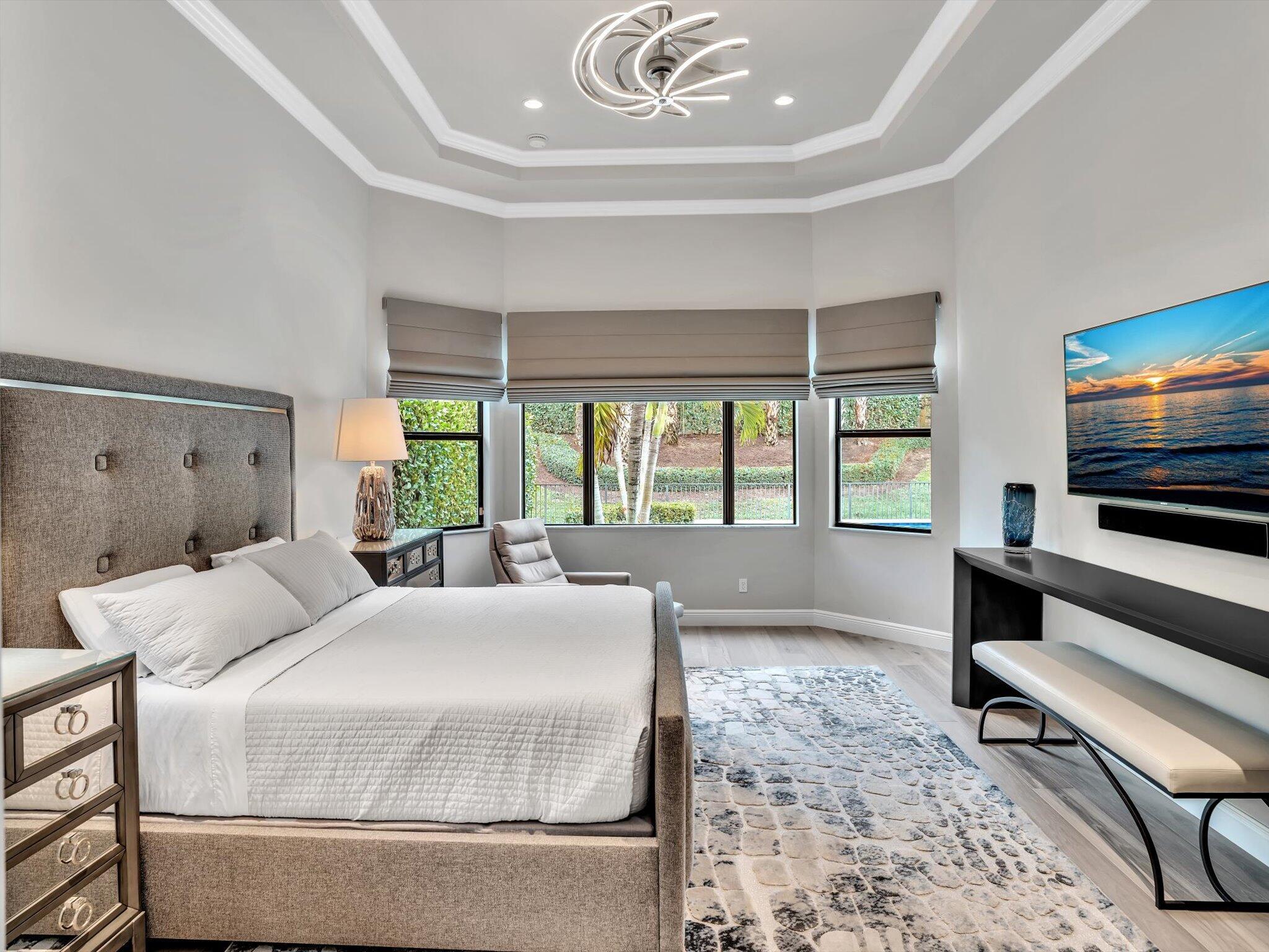 ROYAL PALM POLO - Residential