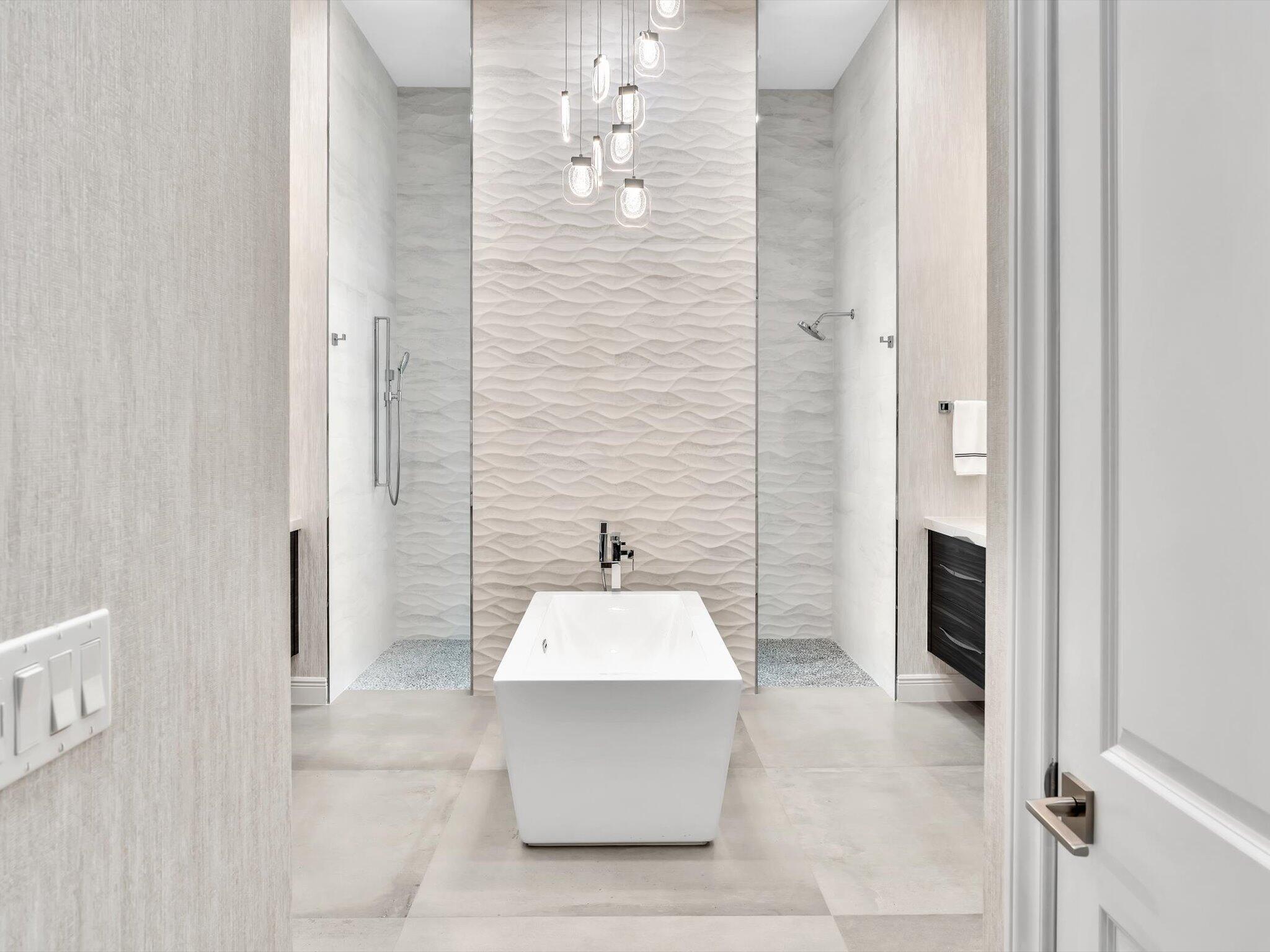 ROYAL PALM POLO - Residential