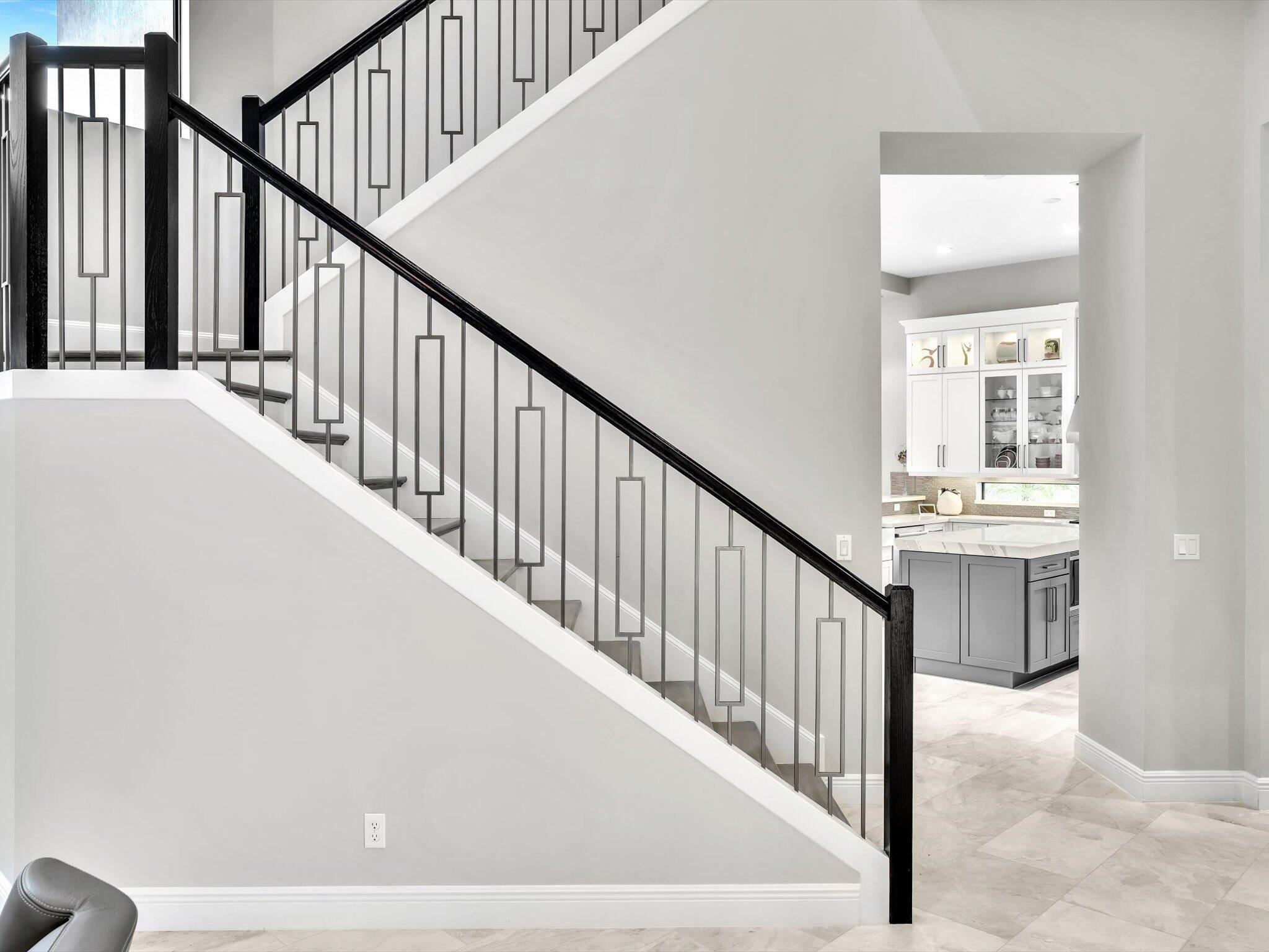 ROYAL PALM POLO - Residential