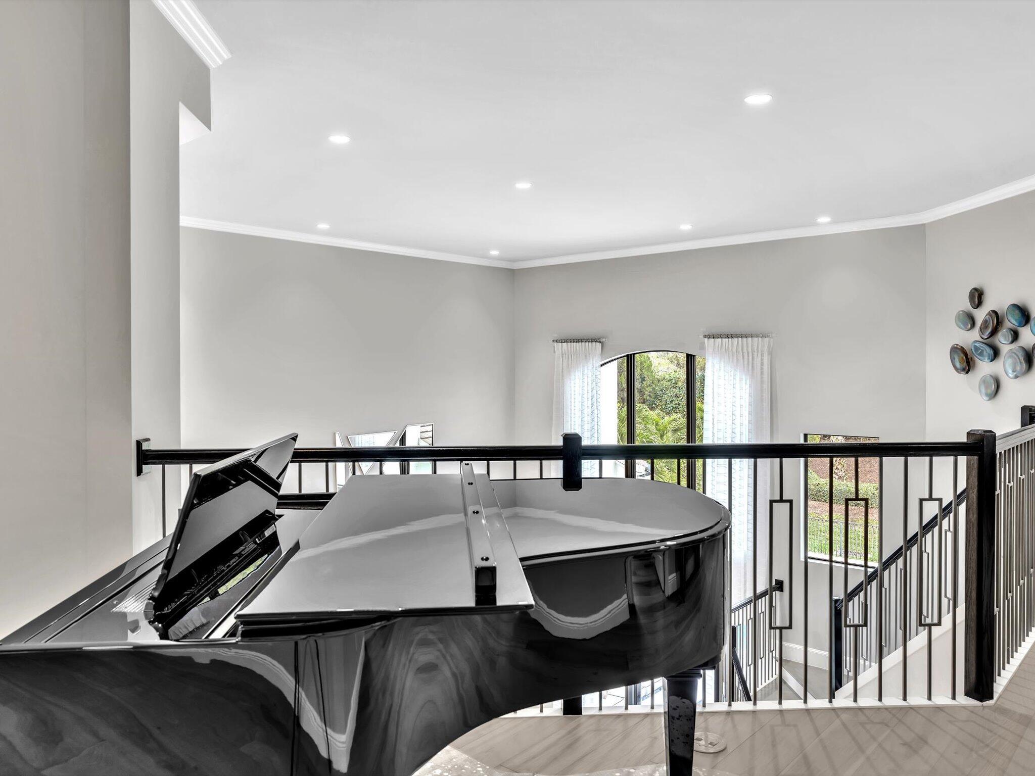 ROYAL PALM POLO - Residential