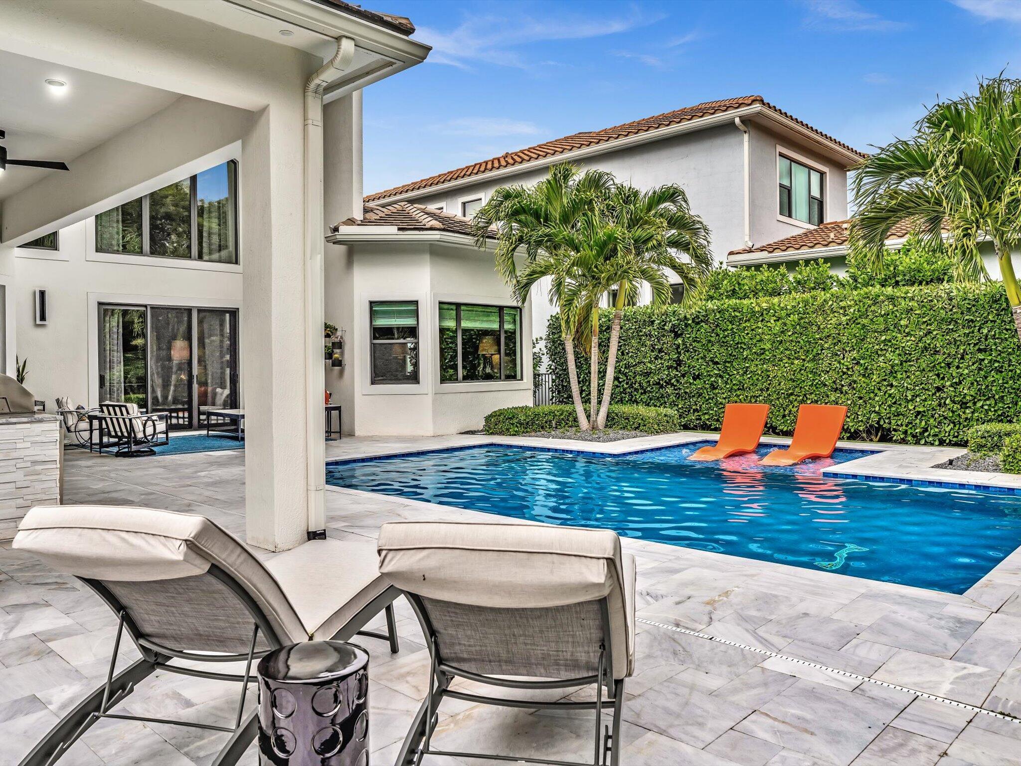 ROYAL PALM POLO - Residential