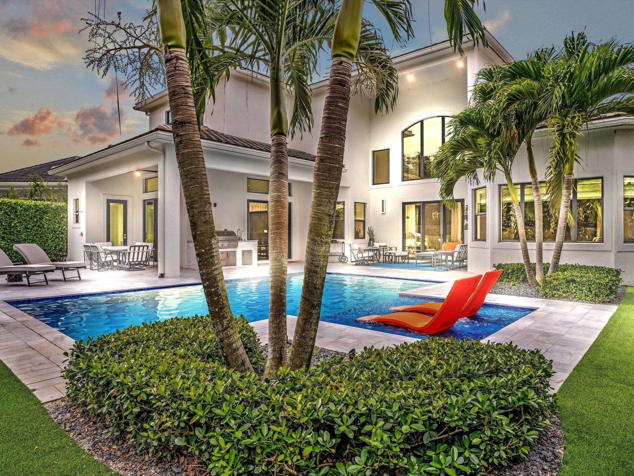 ROYAL PALM POLO - Residential