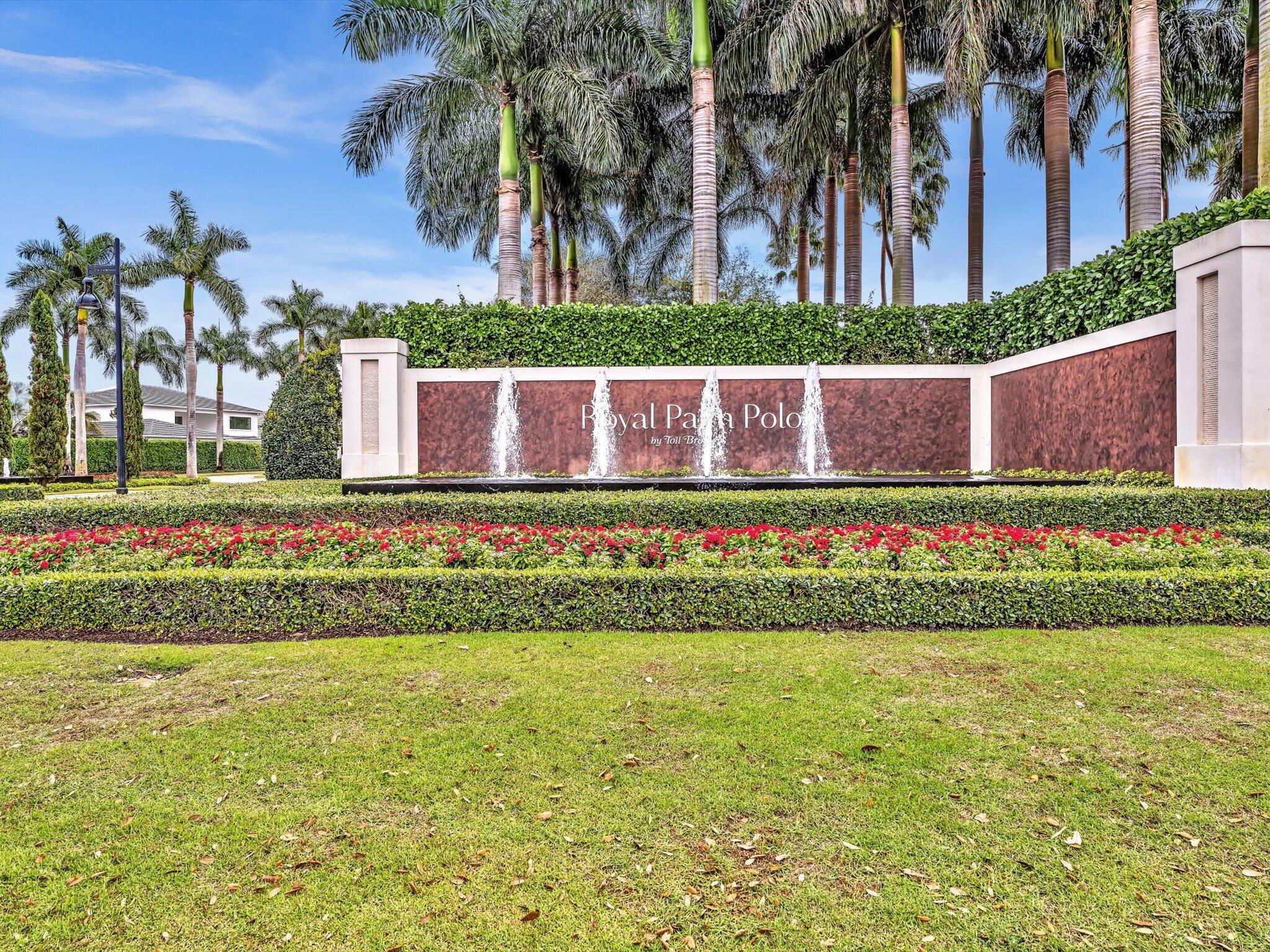 ROYAL PALM POLO - Residential