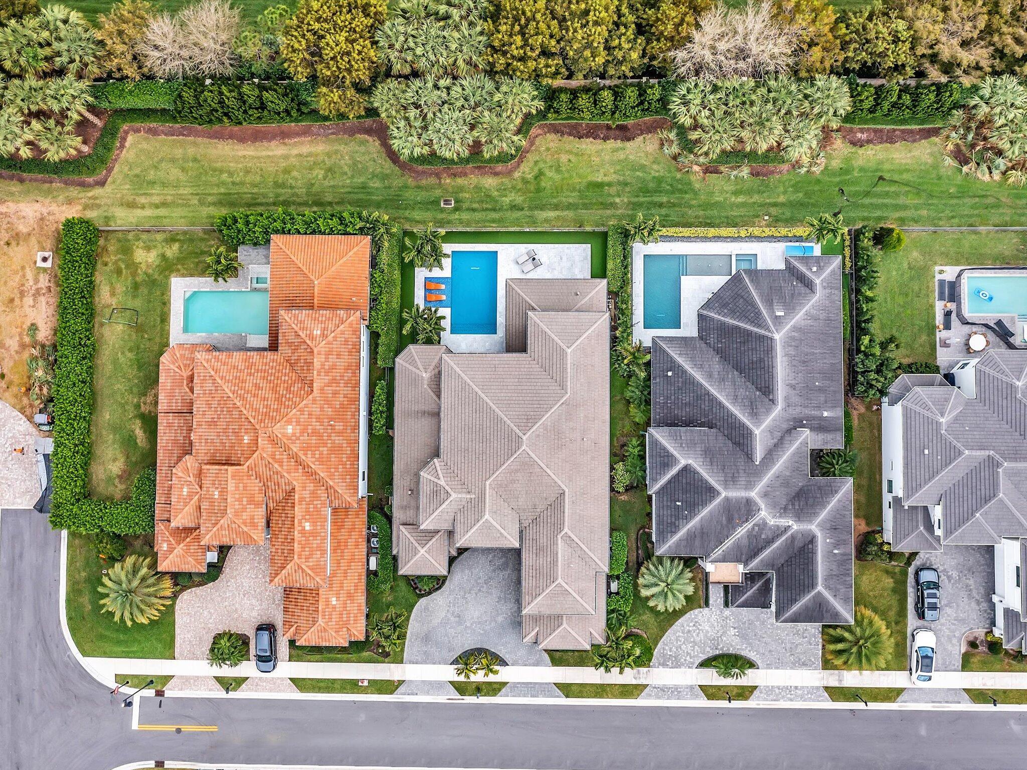 ROYAL PALM POLO - Residential