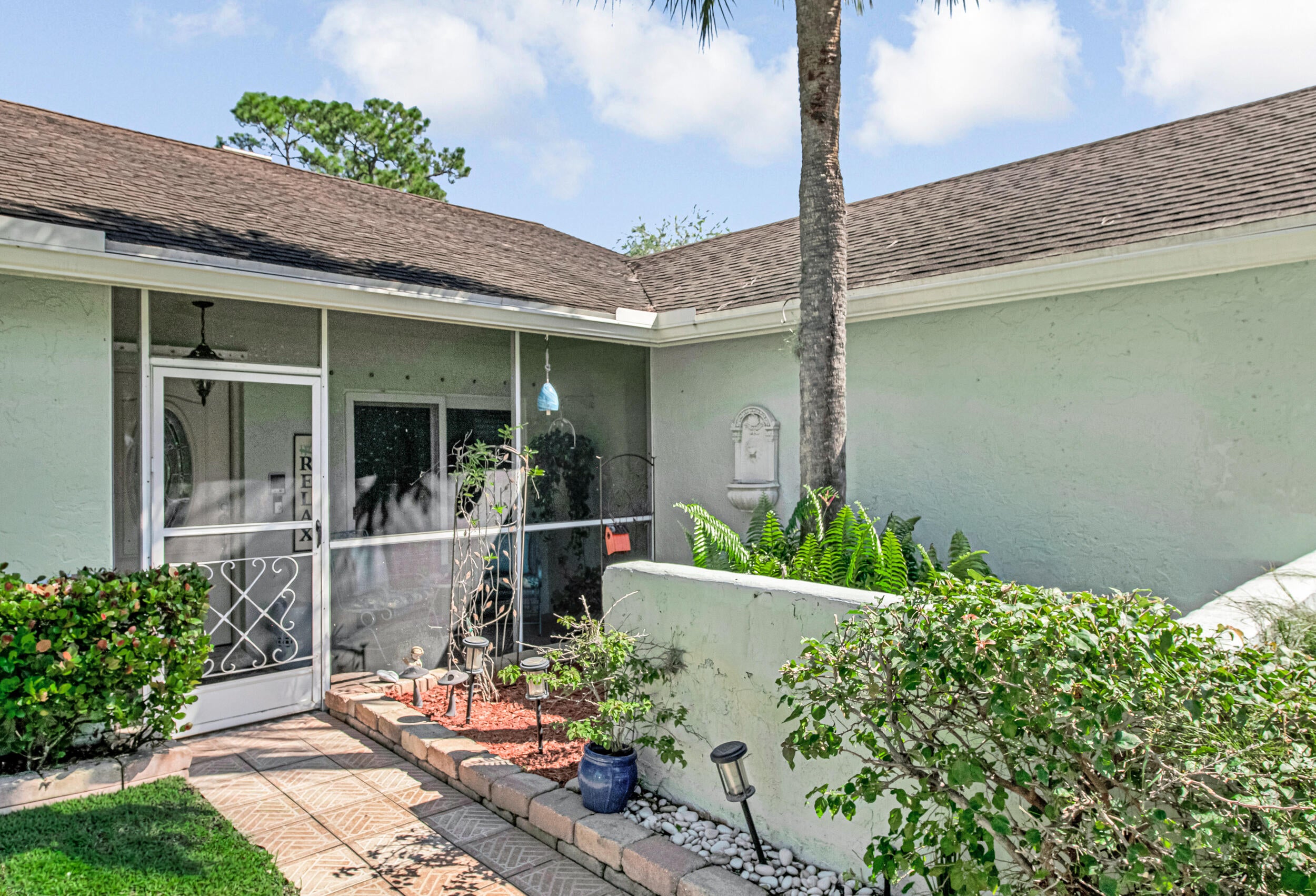 102 SEVILLA Avenue
