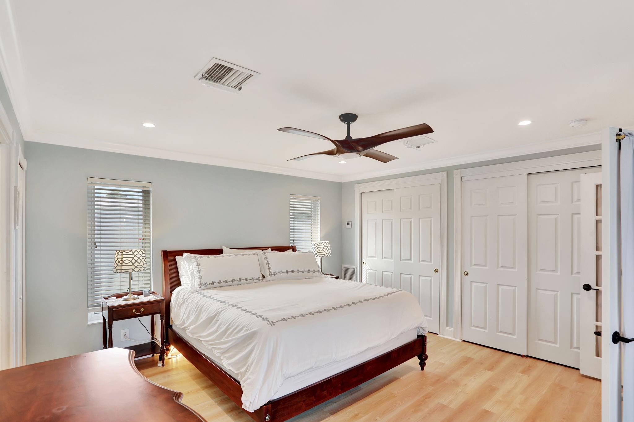 Eastway Park Sec 4 52-22 - Residential