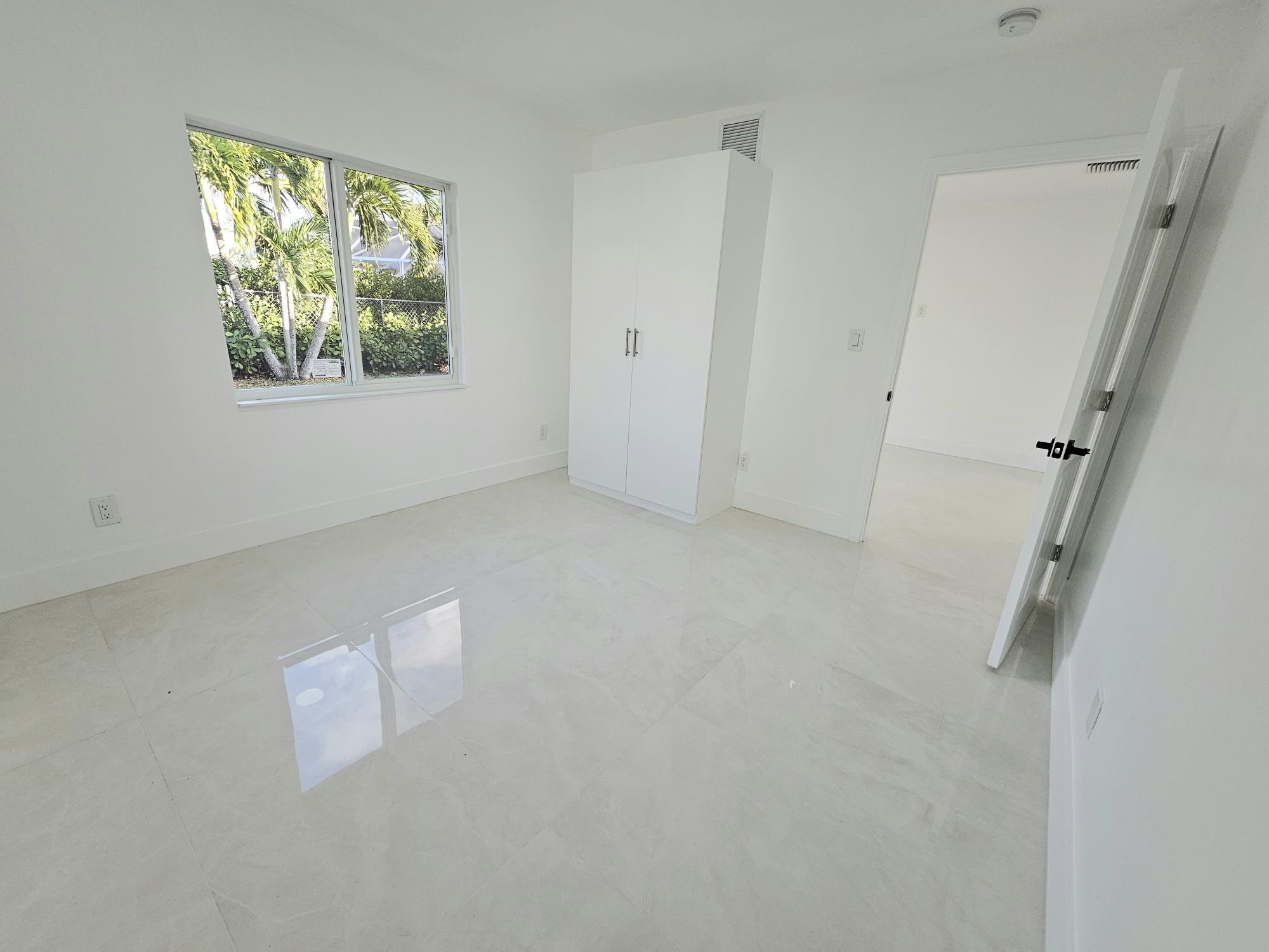 WESTWOOD COMMUNITY 3 - Residential Lease