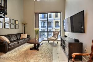 ONE CITY PLAZA CONDO - Residential Lease