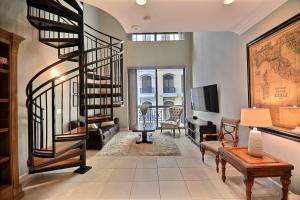 ONE CITY PLAZA CONDO - Residential Lease