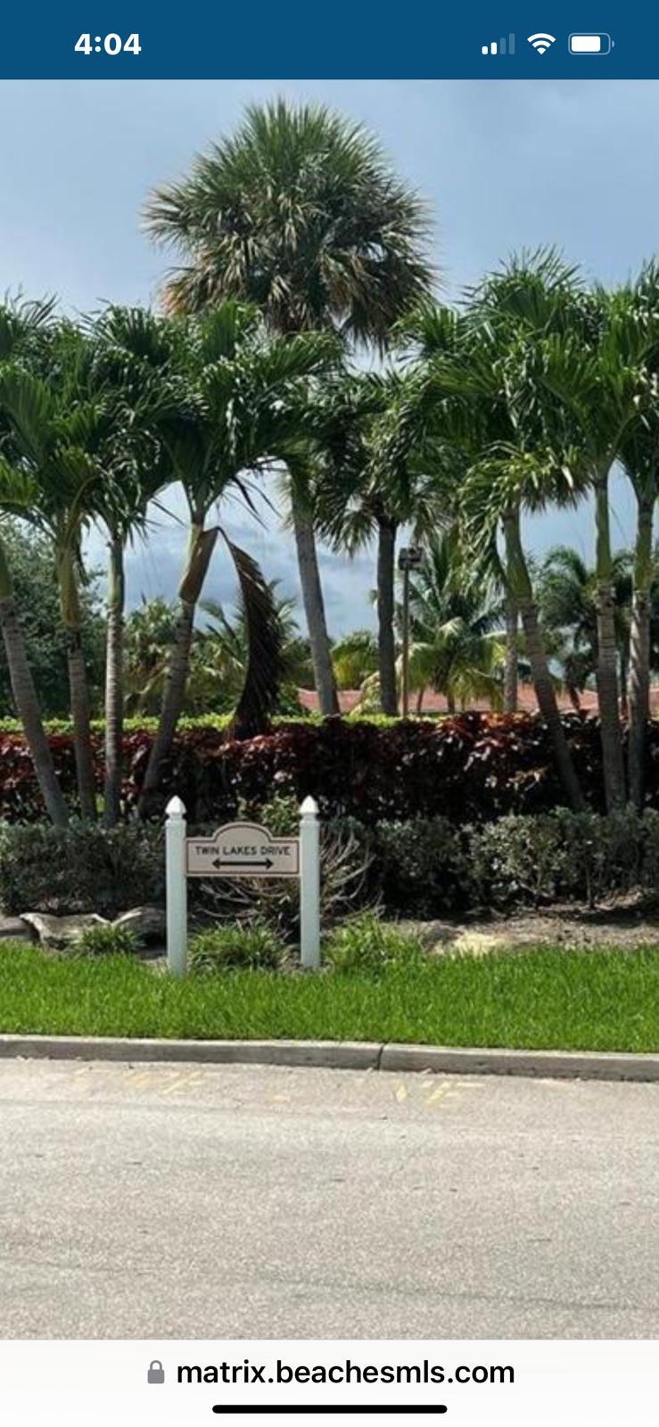 LAKEWOOD VILLAGE - Residential