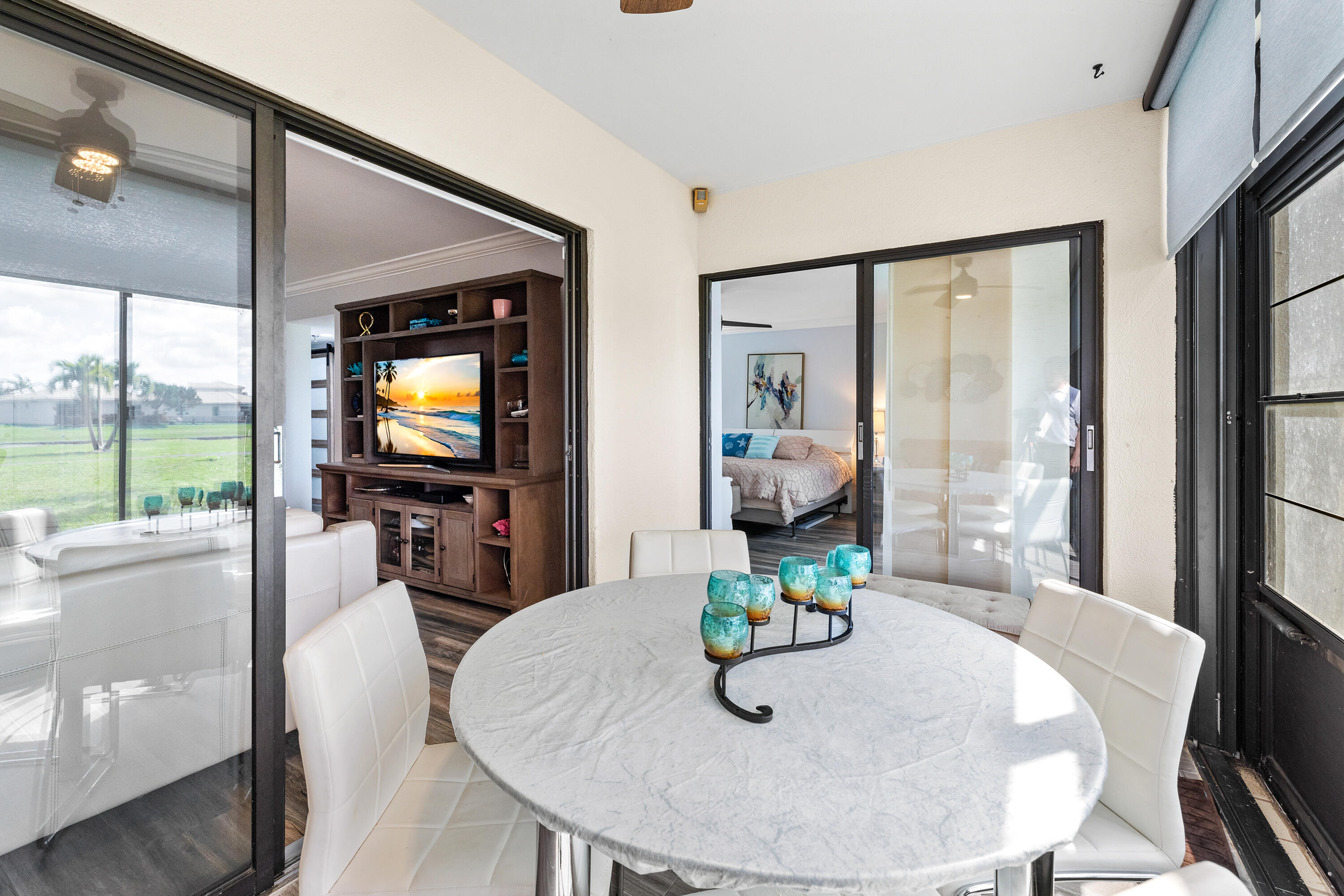 HUNTINGTON LAKES SEC THREE CONDOS - Residential