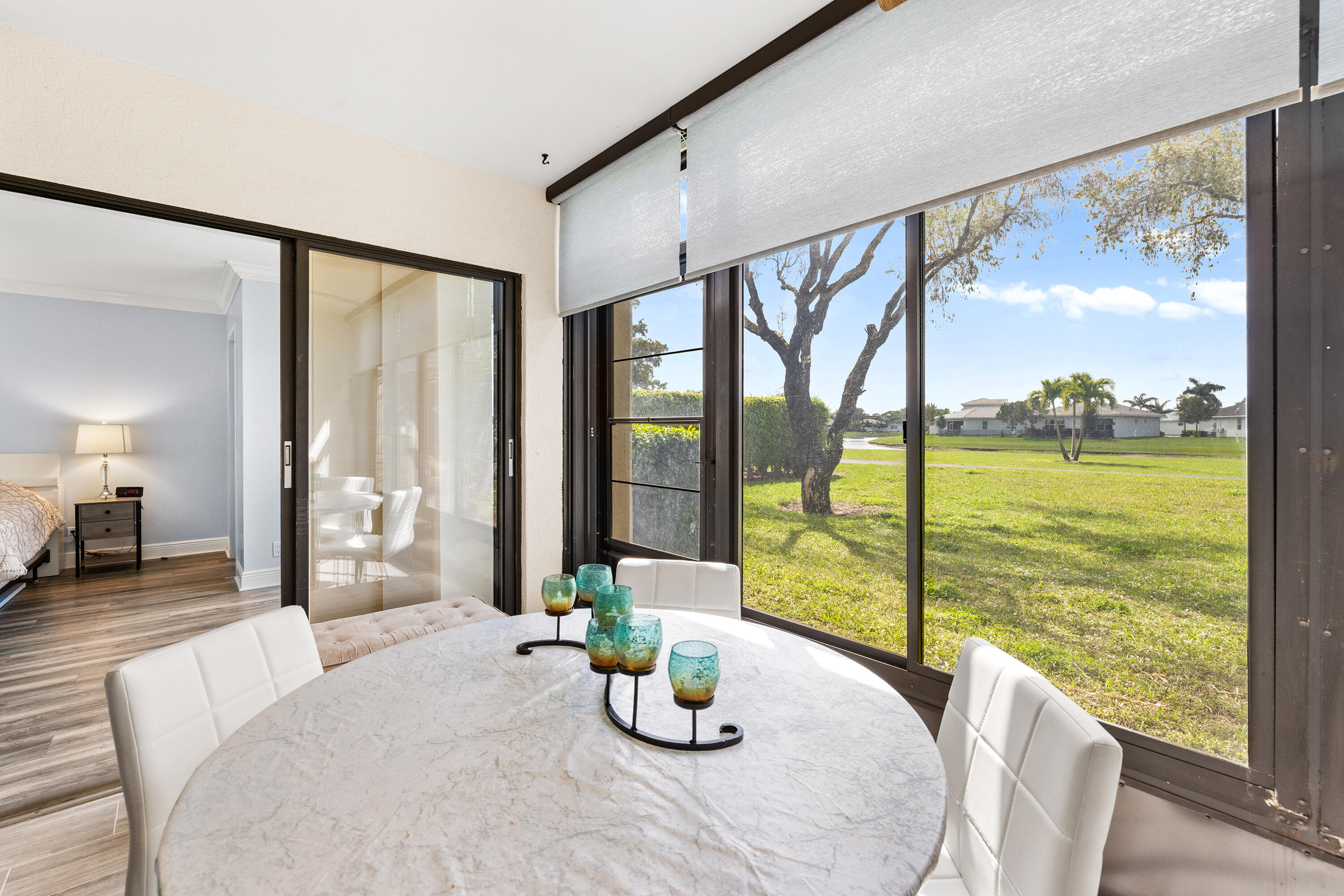 HUNTINGTON LAKES SEC THREE CONDOS - Residential