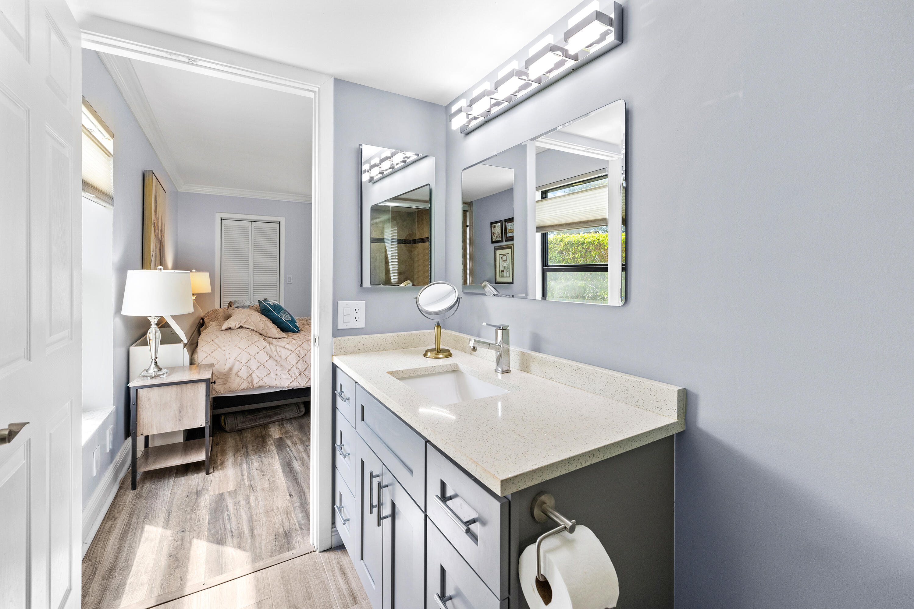 HUNTINGTON LAKES SEC THREE CONDOS - Residential