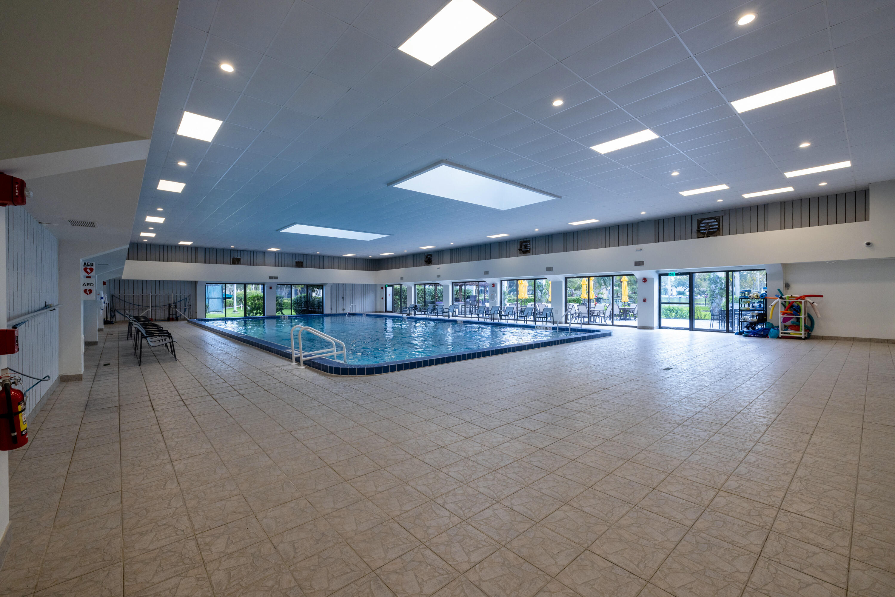 HUNTINGTON LAKES SEC THREE CONDOS - Residential