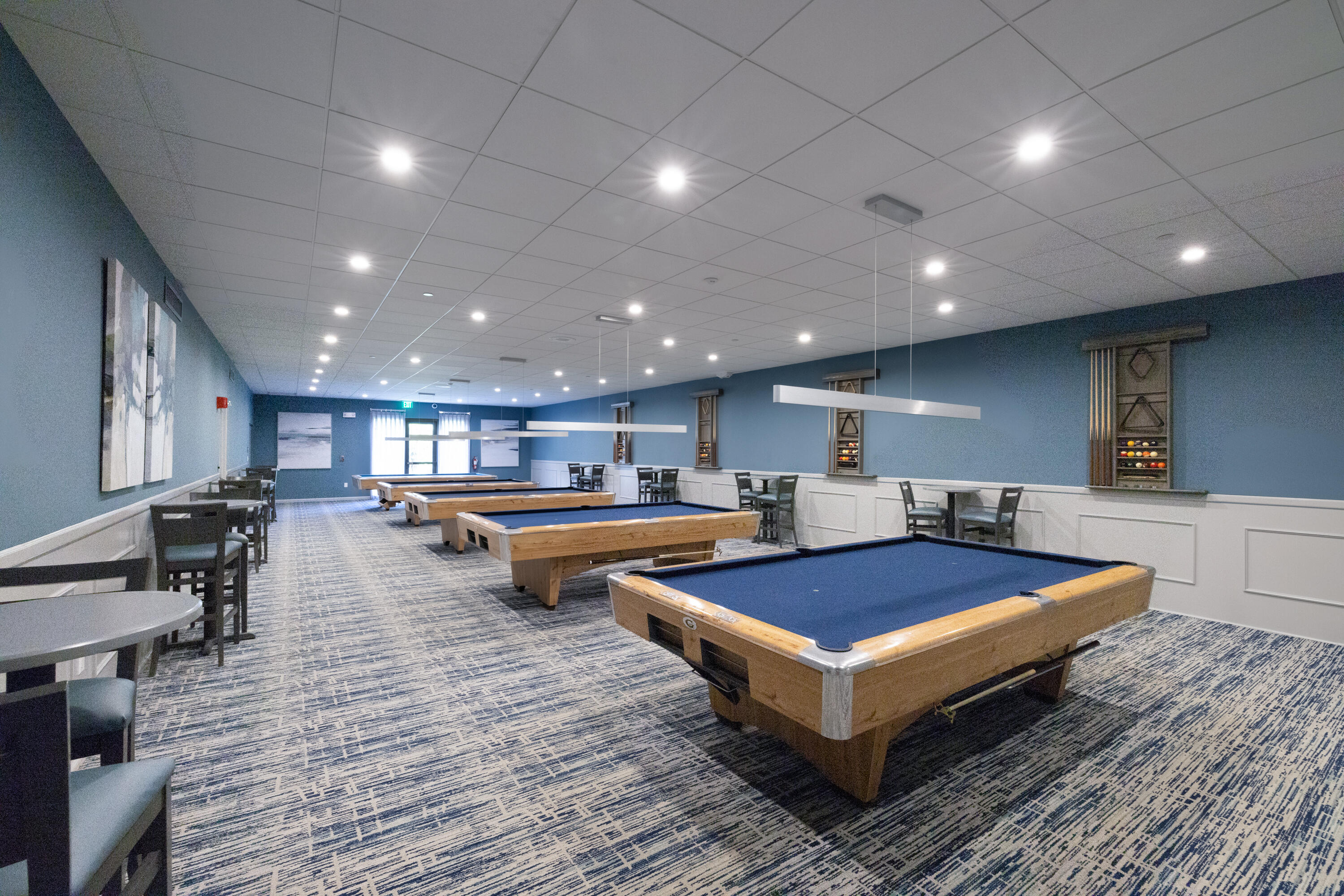 HUNTINGTON LAKES SEC THREE CONDOS - Residential