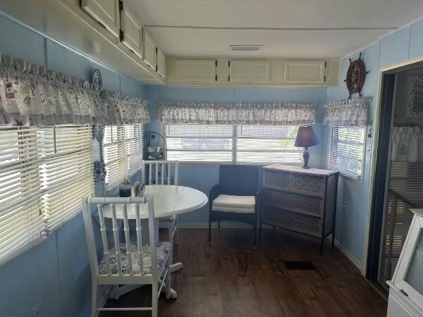 HOLIDAY OUT AT ST LUCIE SECTION B - Residential