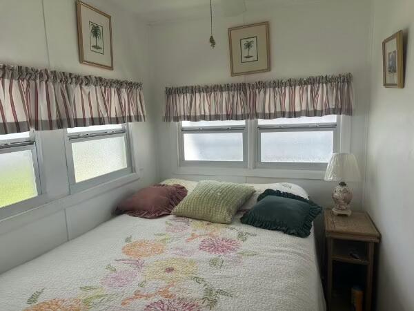 HOLIDAY OUT AT ST LUCIE SECTION B - Residential