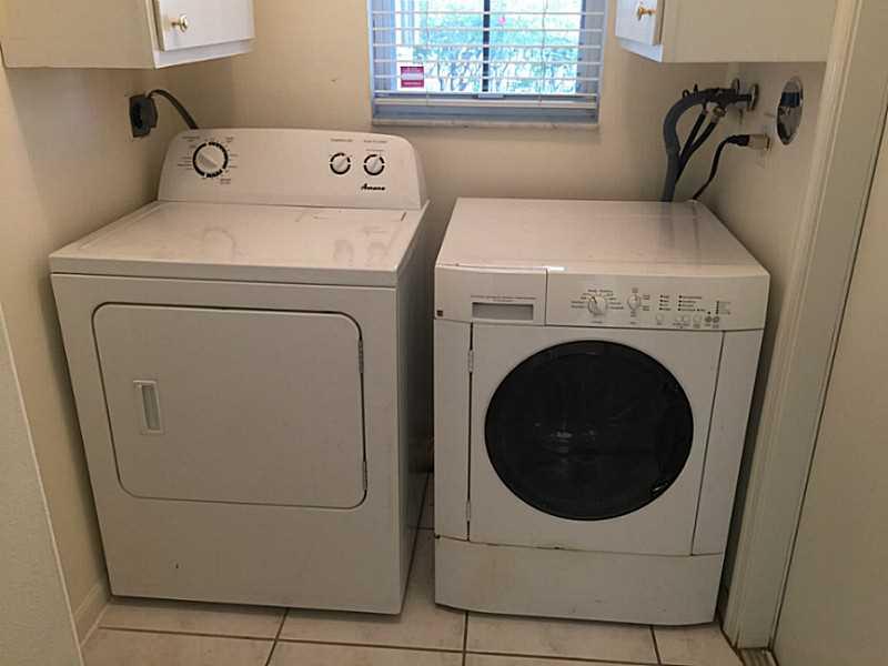 BANYAN OAKRIDGE PLAT - Residential