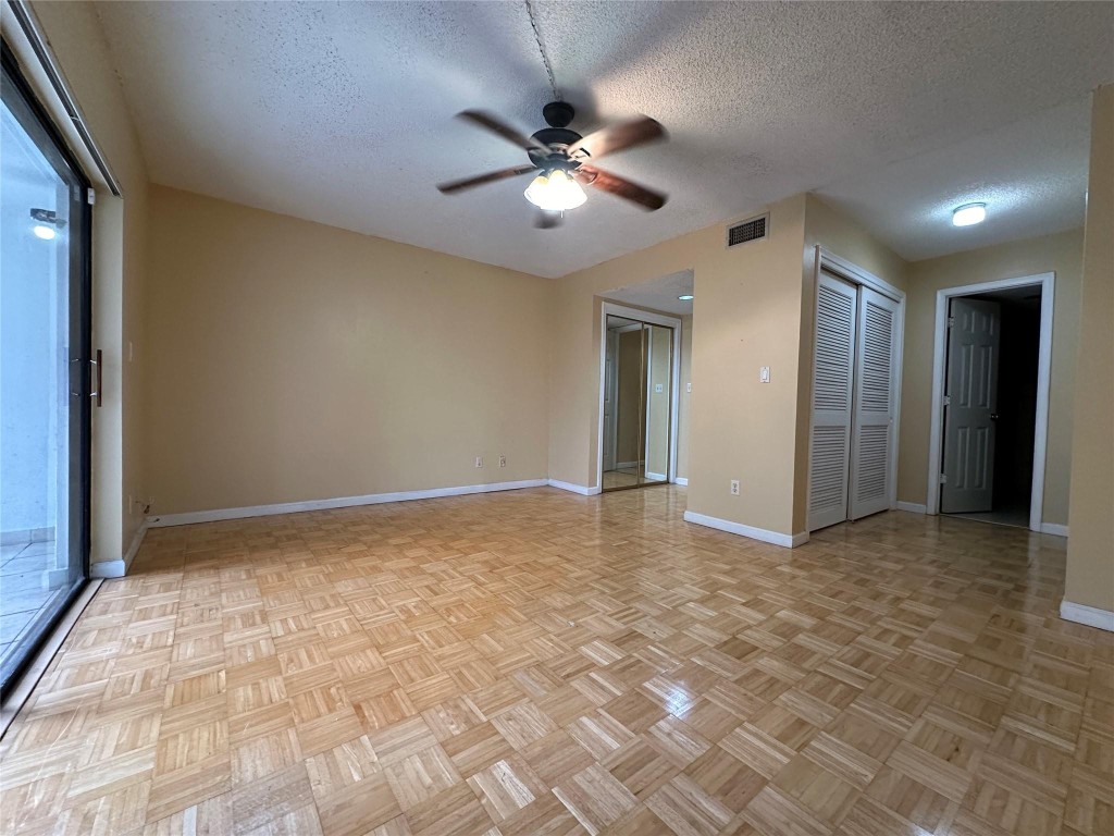 The Courts Of Inverrary P - Residential Lease