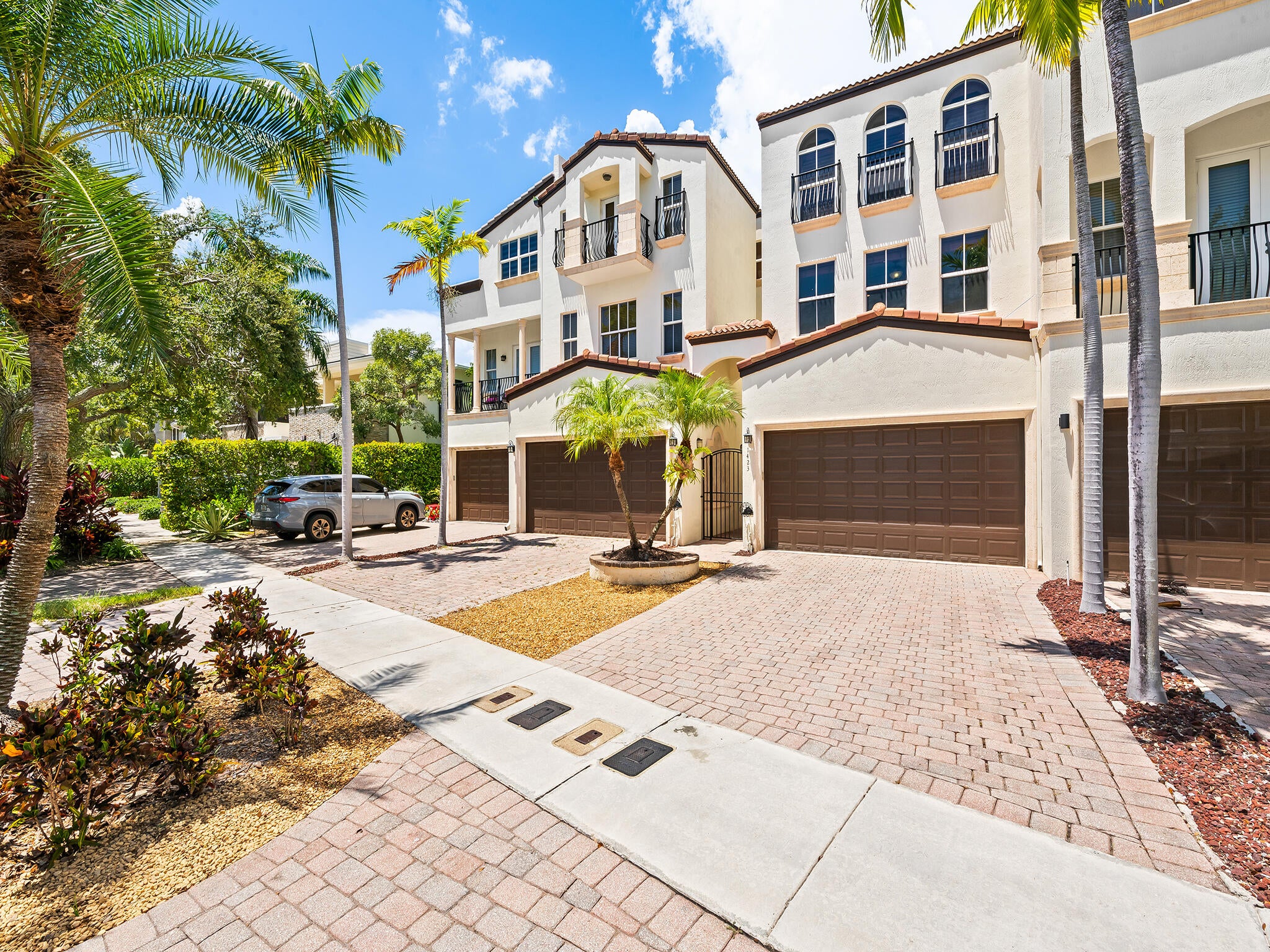1423 NE 26th Avenue 1423