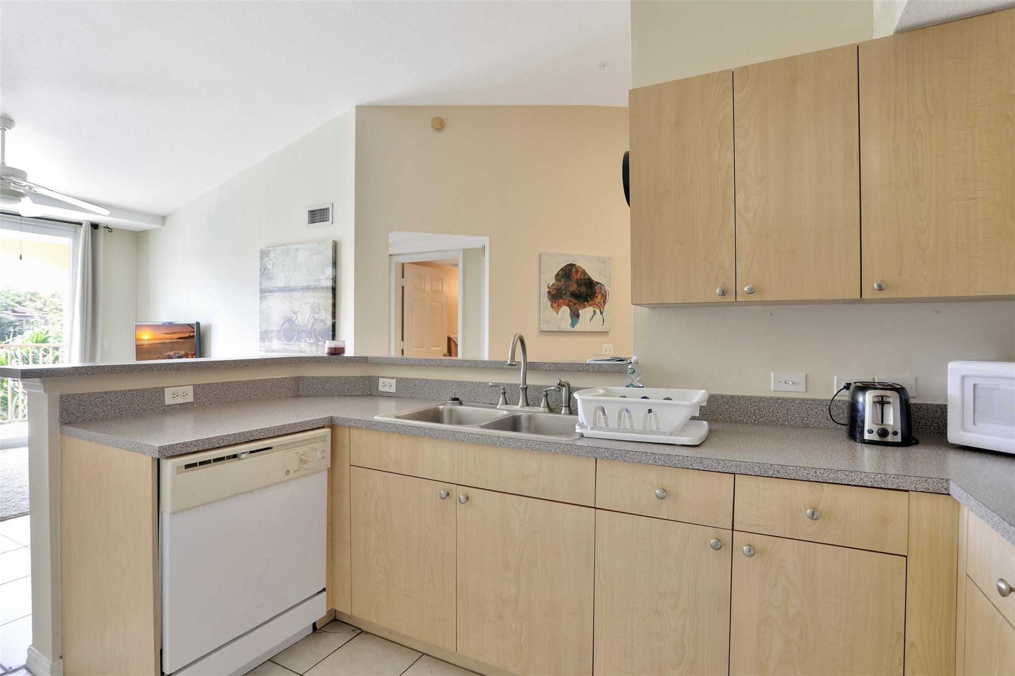 VILLA DEL SOL CONDO - Residential Lease