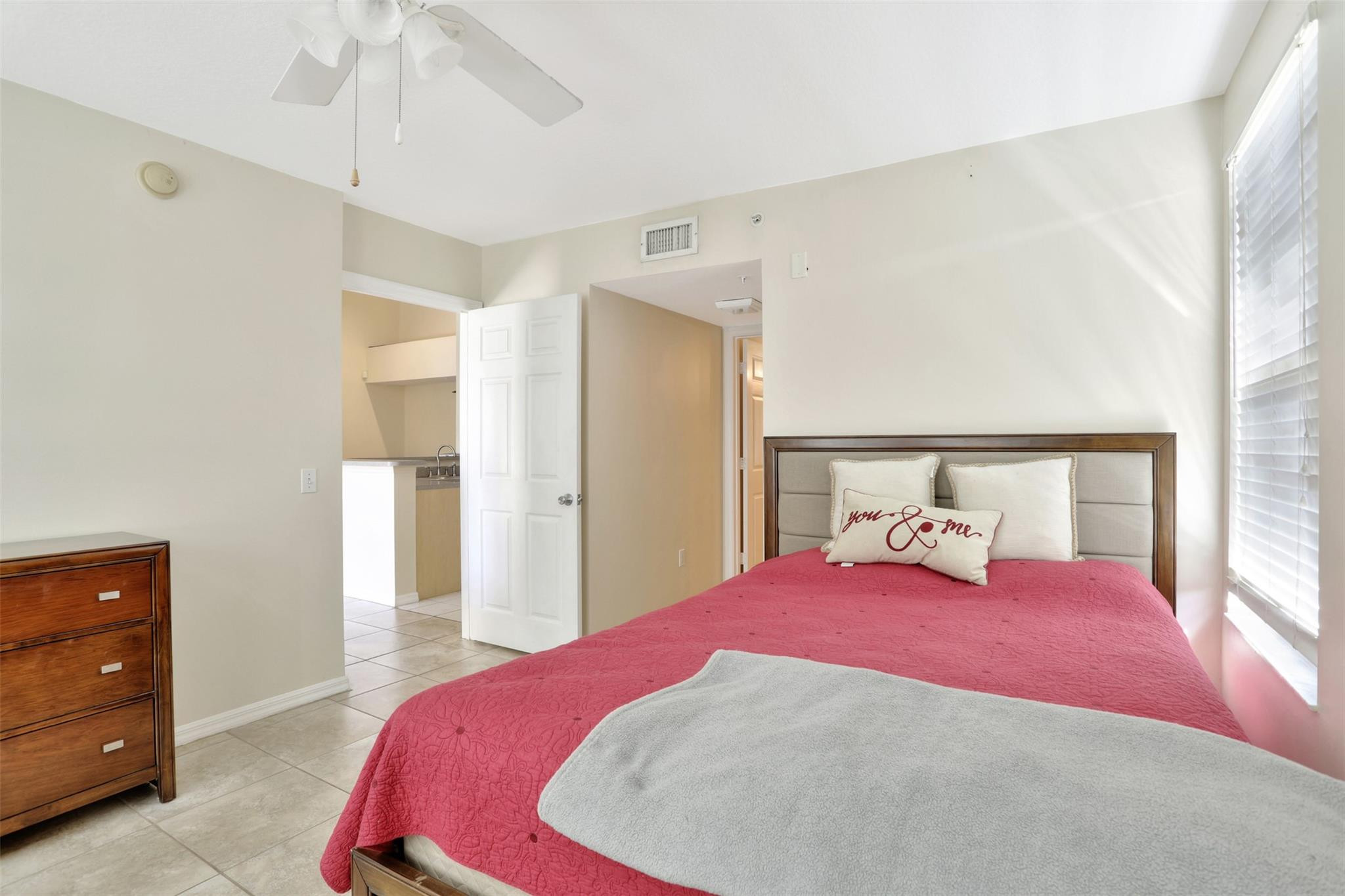 VILLA DEL SOL CONDO - Residential Lease