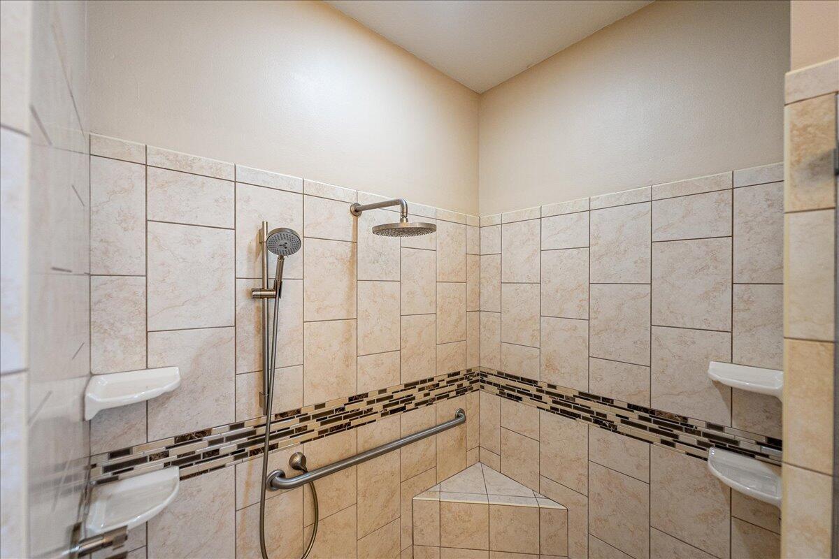 CASCADES AT ST LUCIE WEST PHASE 4 - Residential