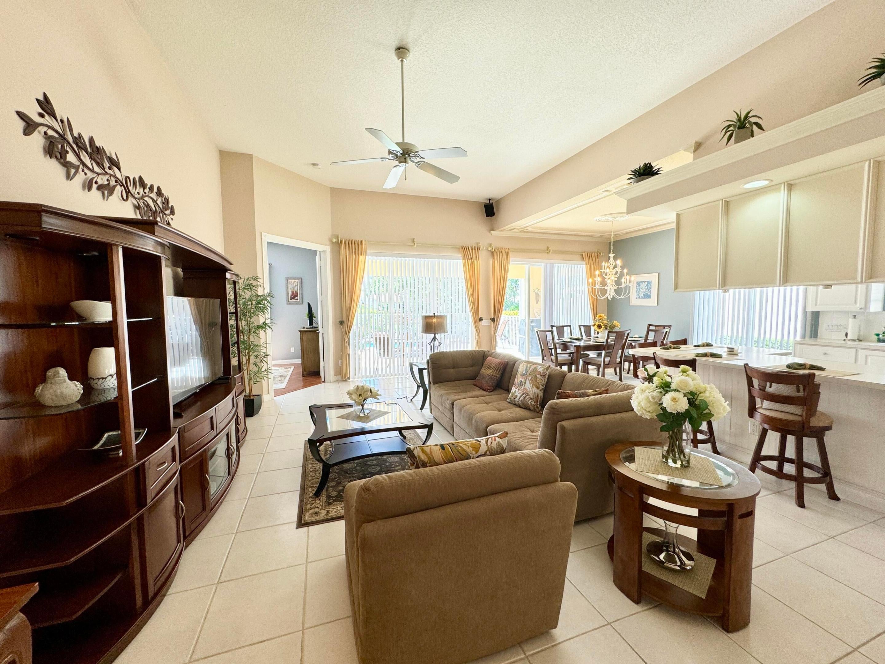 8262 Dominica Place