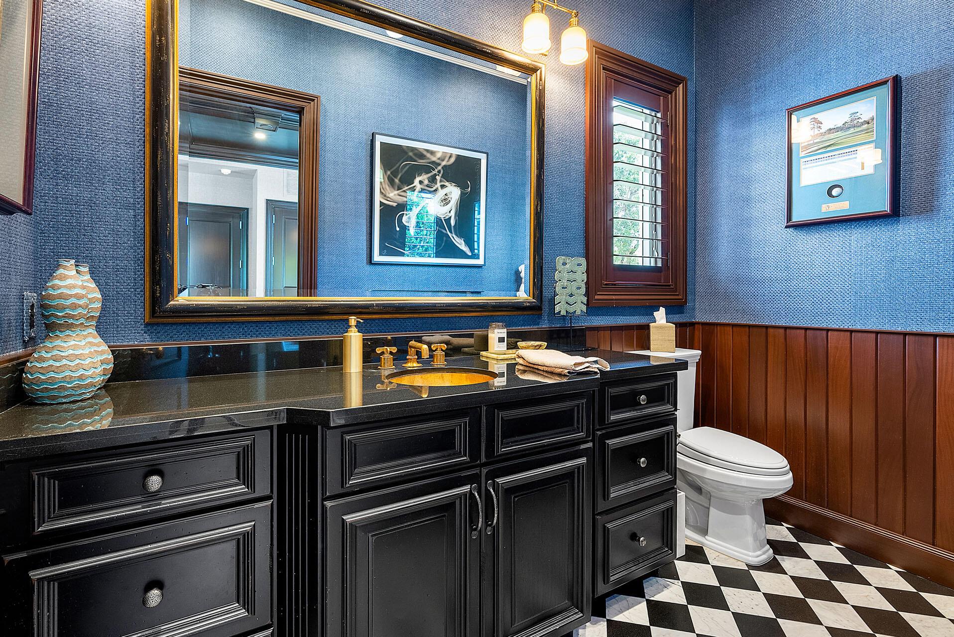 ROYAL PALM YACHT & COUNTR - Residential