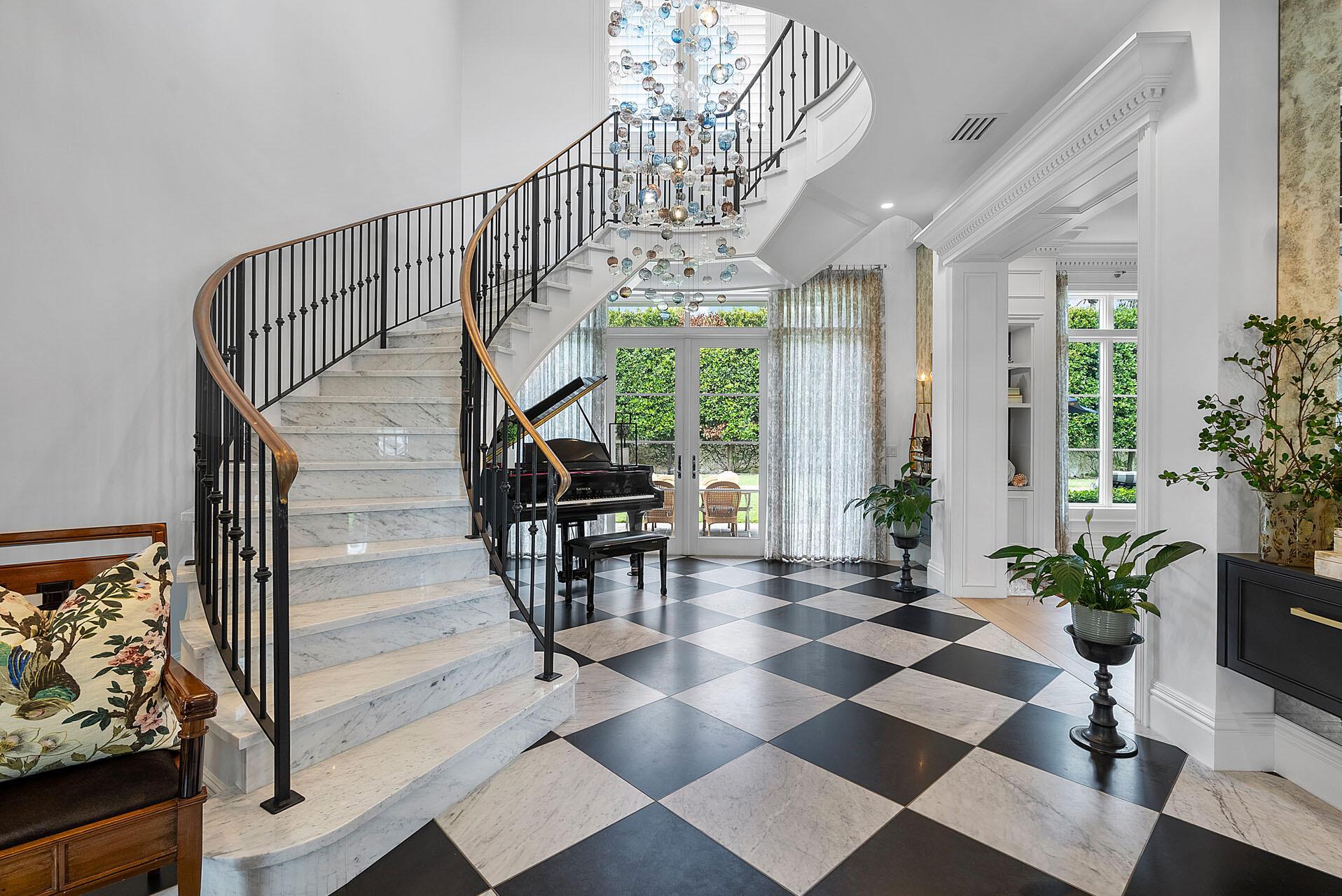 ROYAL PALM YACHT & COUNTR - Residential