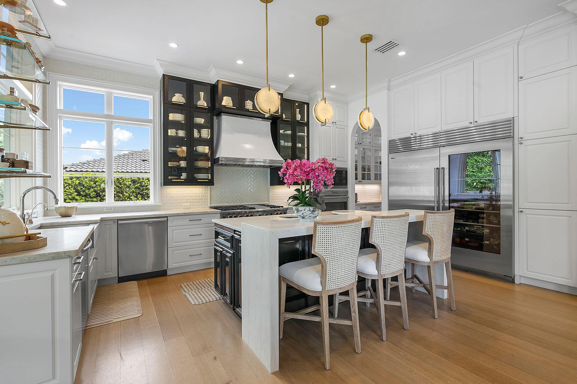 ROYAL PALM YACHT & COUNTR - Residential