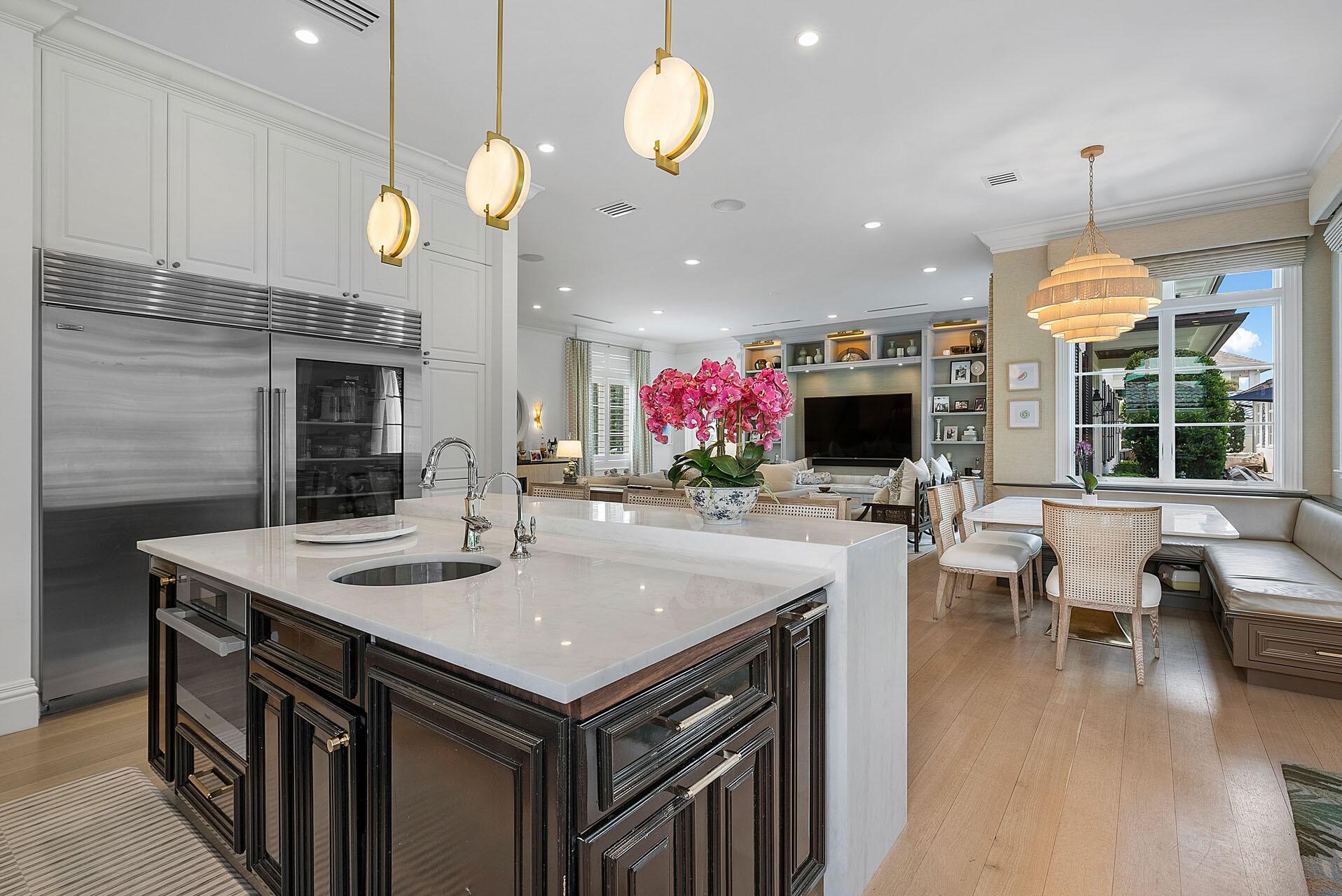 ROYAL PALM YACHT & COUNTR - Residential