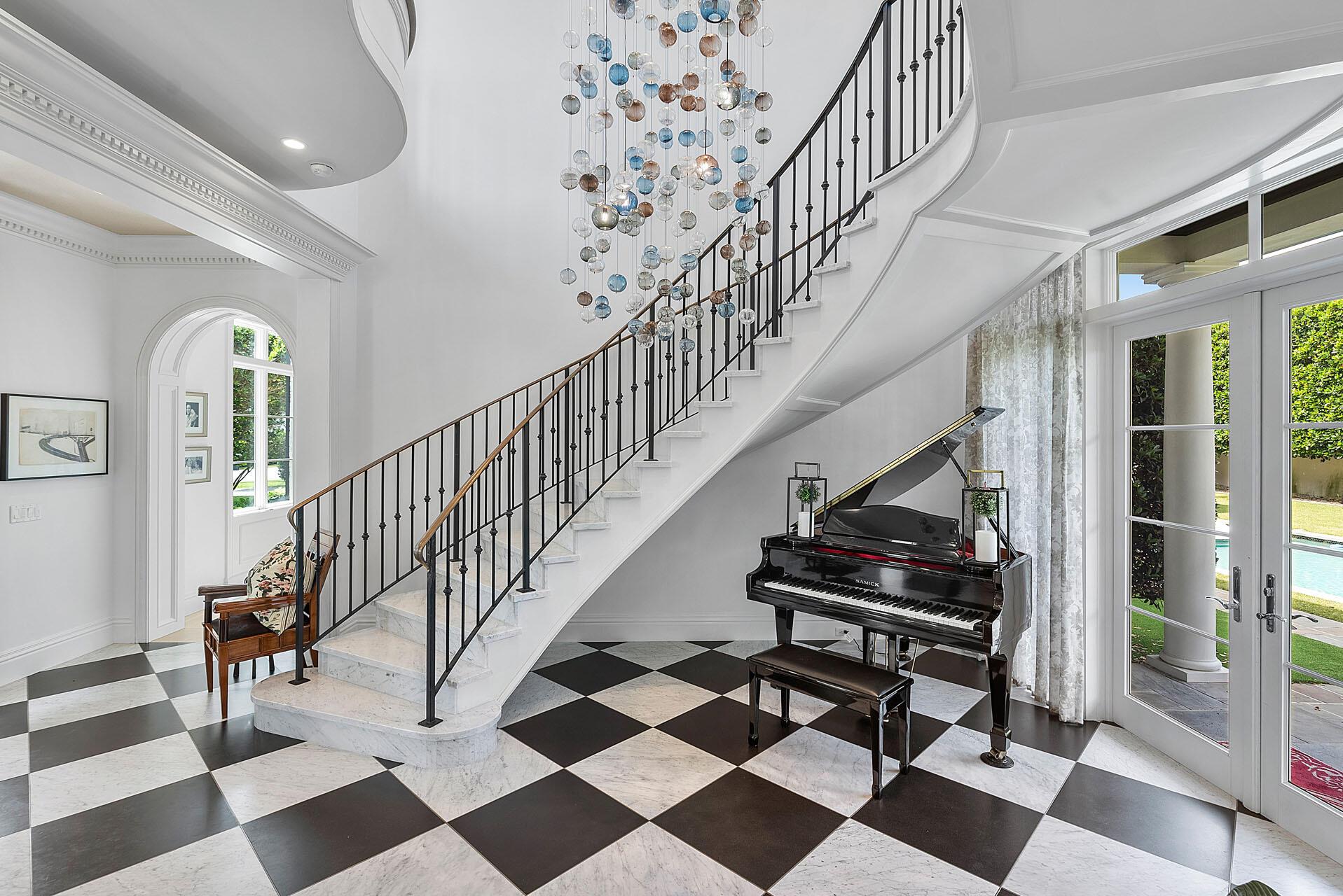 ROYAL PALM YACHT & COUNTR - Residential