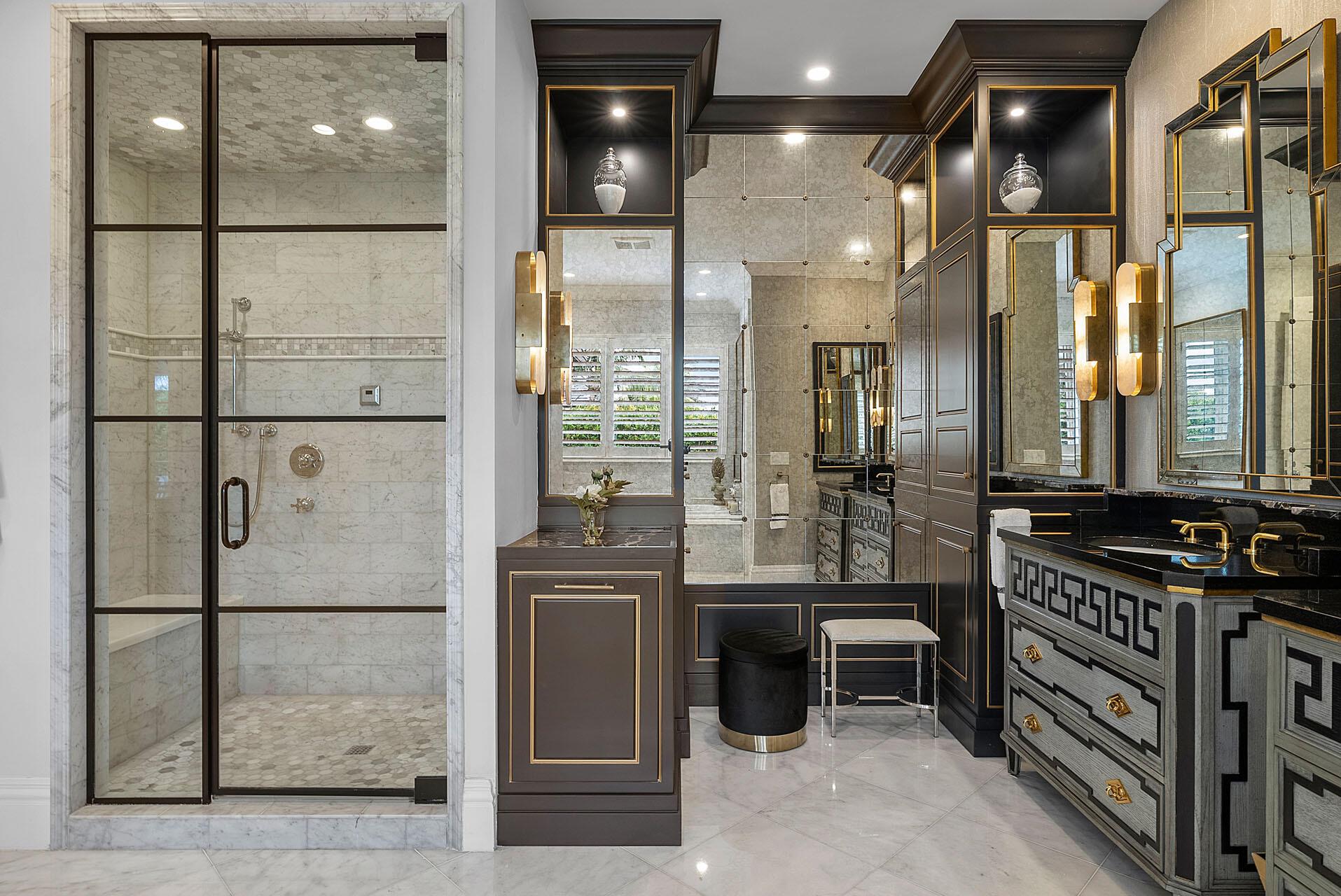 ROYAL PALM YACHT & COUNTR - Residential