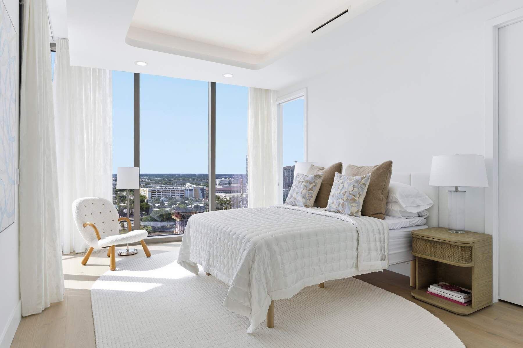 FORTE RESIDENCES CONDO - Residential