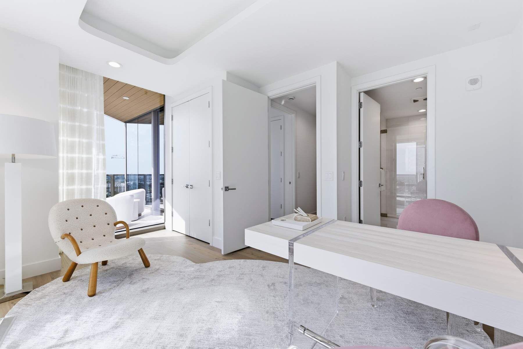 FORTE RESIDENCES CONDO - Residential