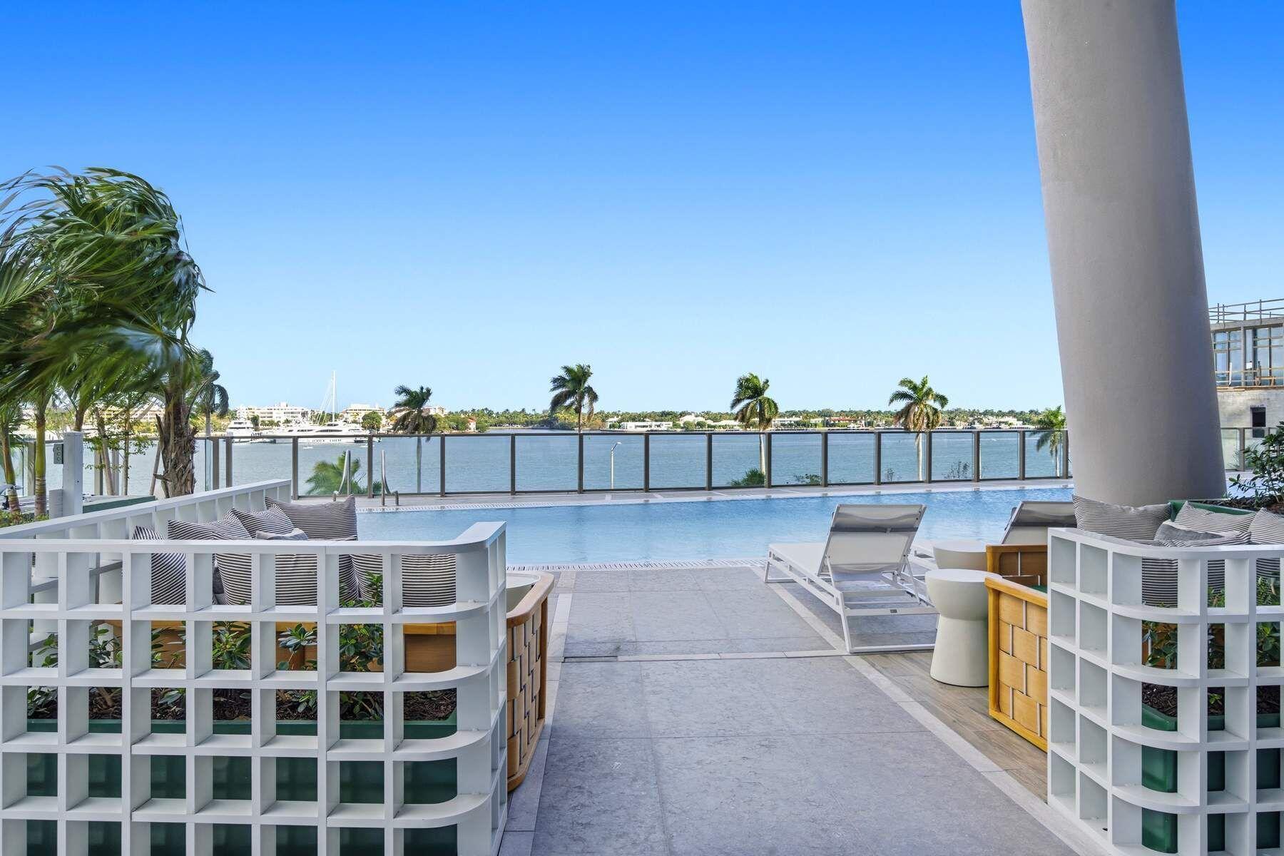 FORTE RESIDENCES CONDO - Residential